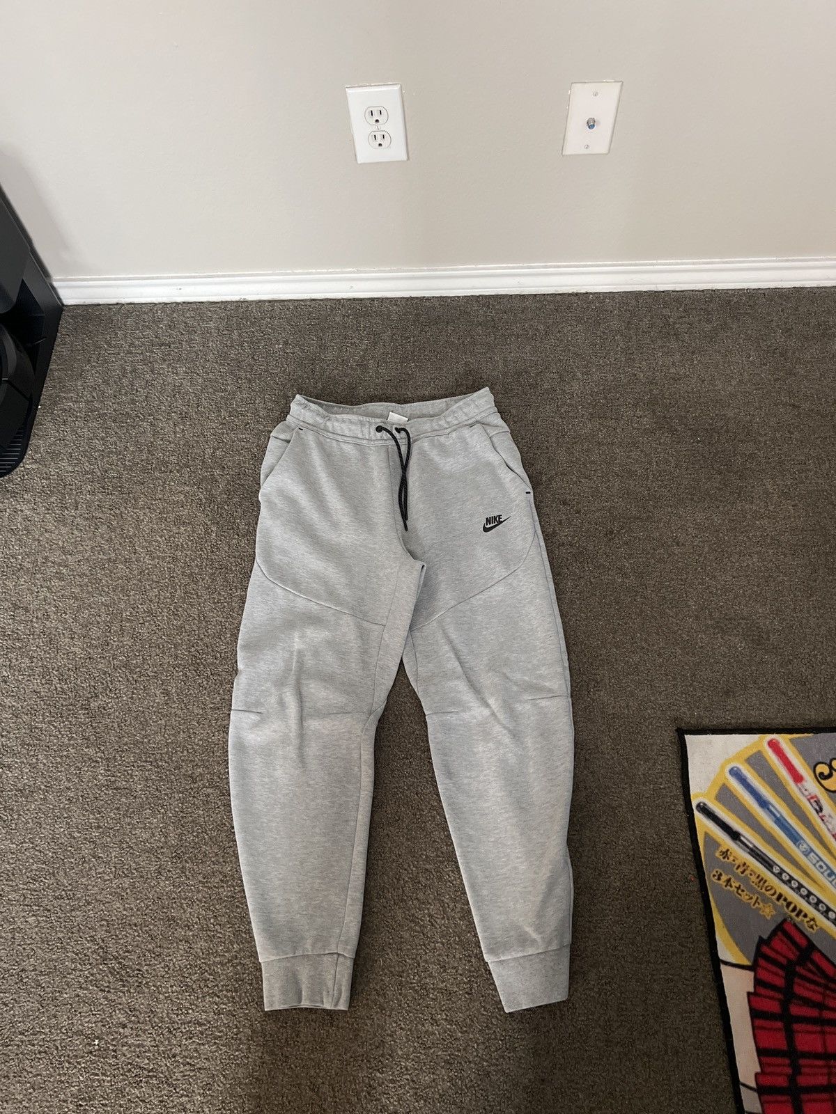 Nike tech sweatpants