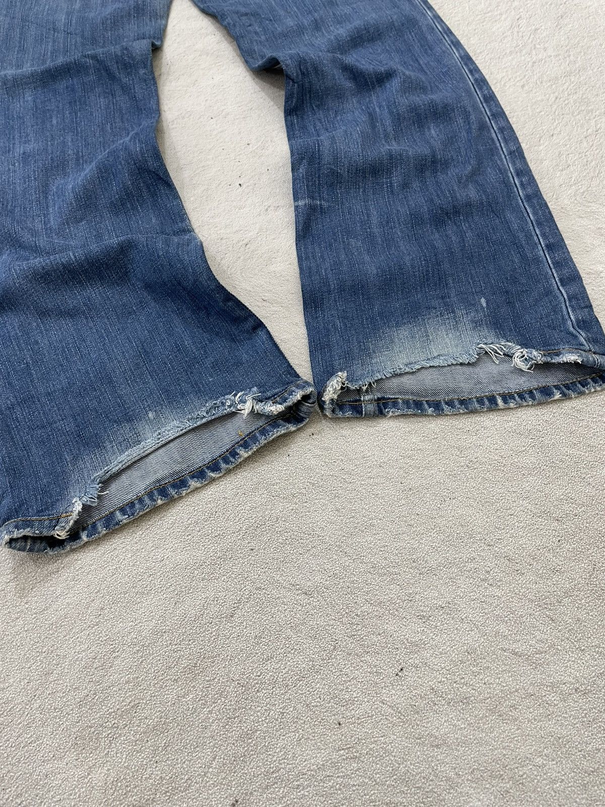 Japanese Brand 2000s Japanese Flare Denim Heavy Fade Distressed Jeans Y2K Size US 33 - 9 Thumbnail
