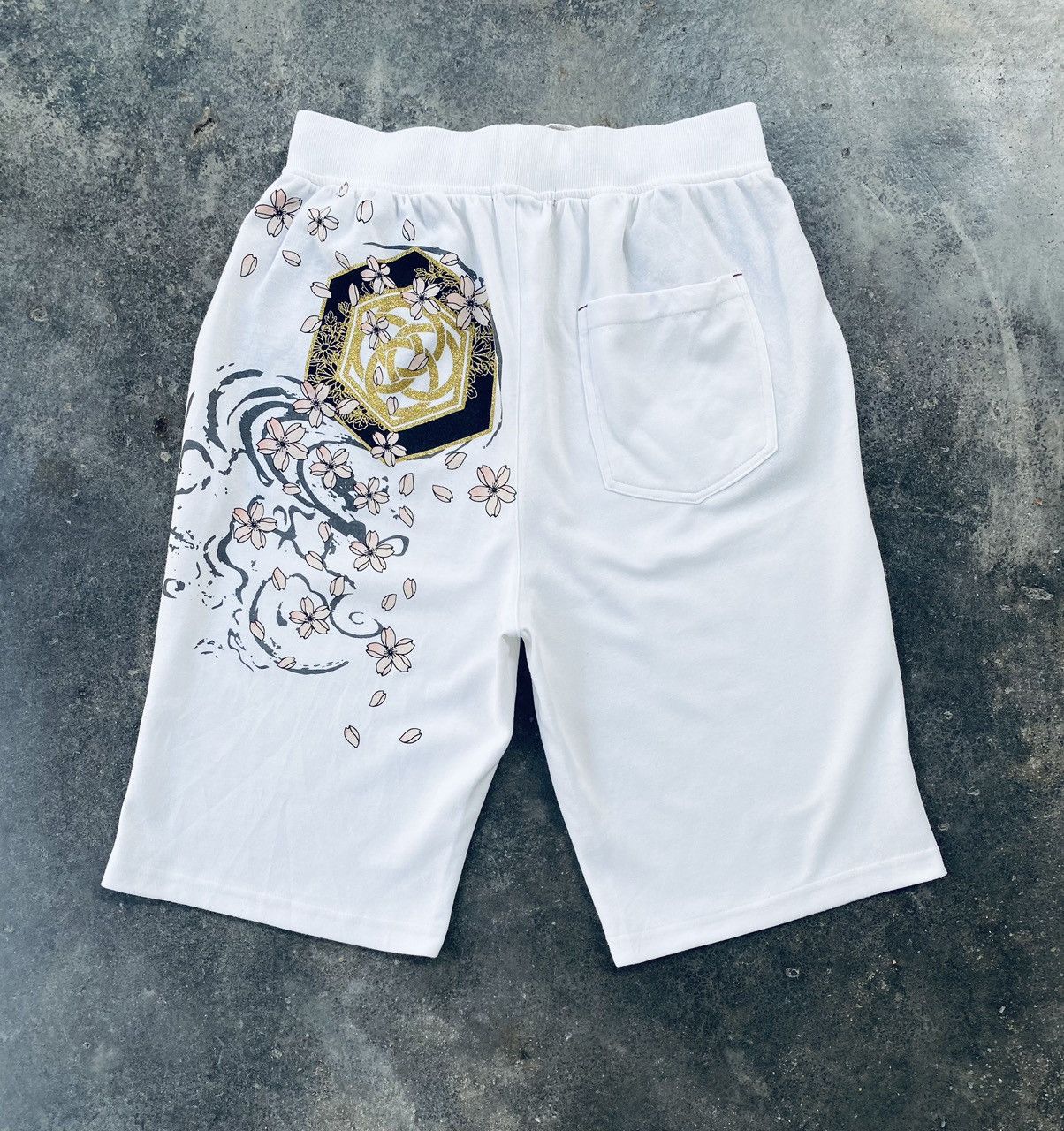 Japanese Brand Vintage Ability Burn Sukajan Dragon Short Pants Size US 30 / EU 46 - 2 Thumbnail