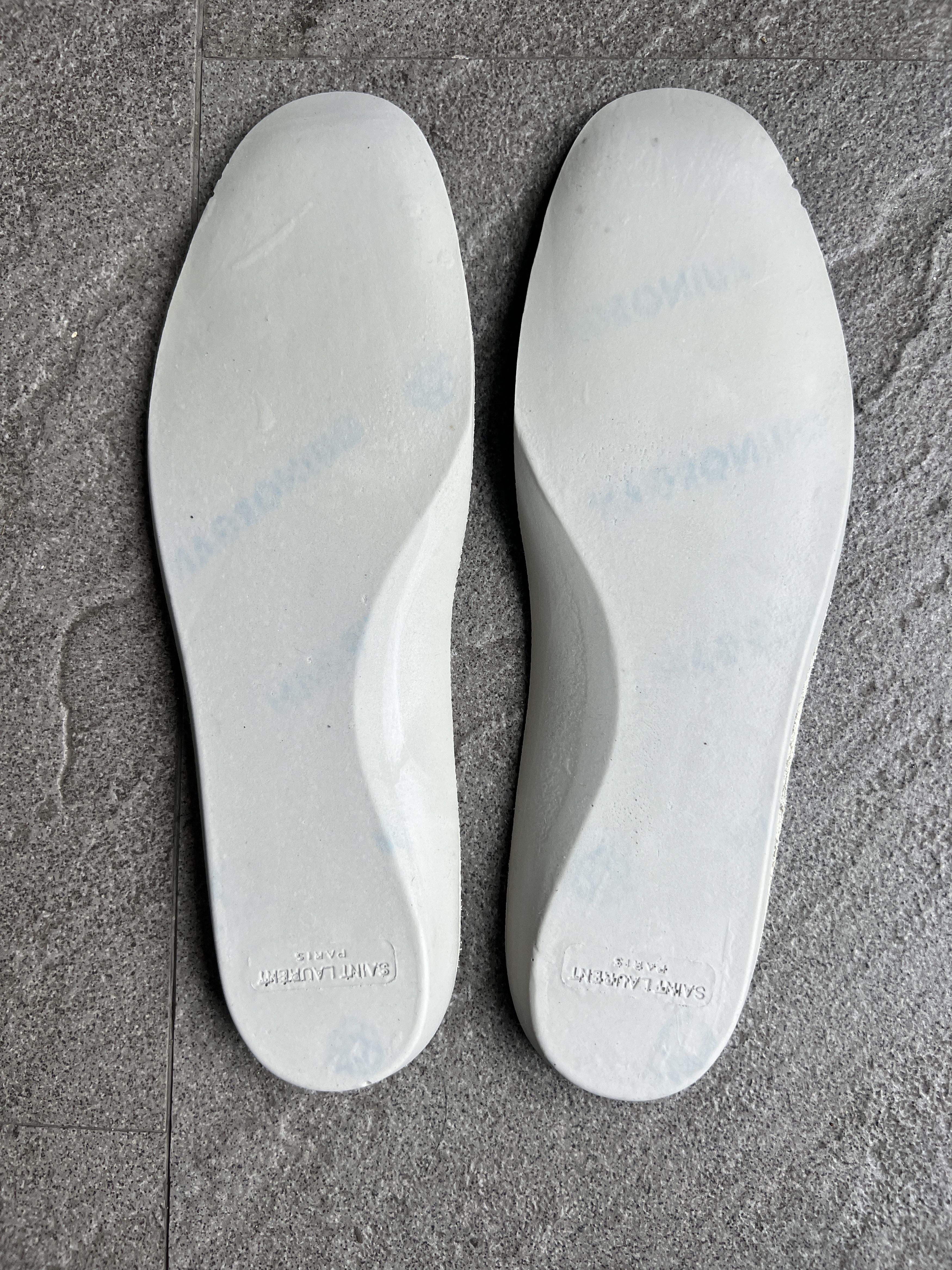 hitop_sneakers