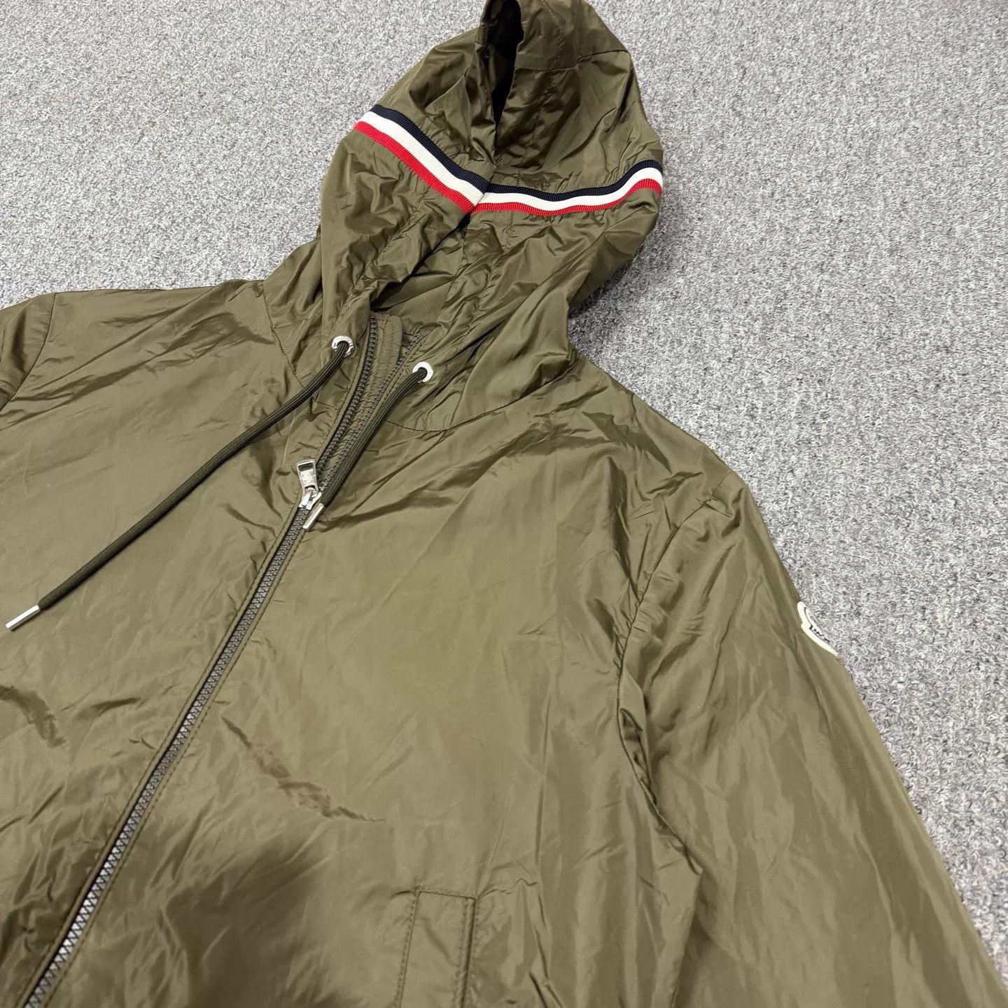 Moncler Moncler Olive hood stripe arm logo nylon jacket 2 Size US M / EU 48-50 / 2 - 3 Thumbnail