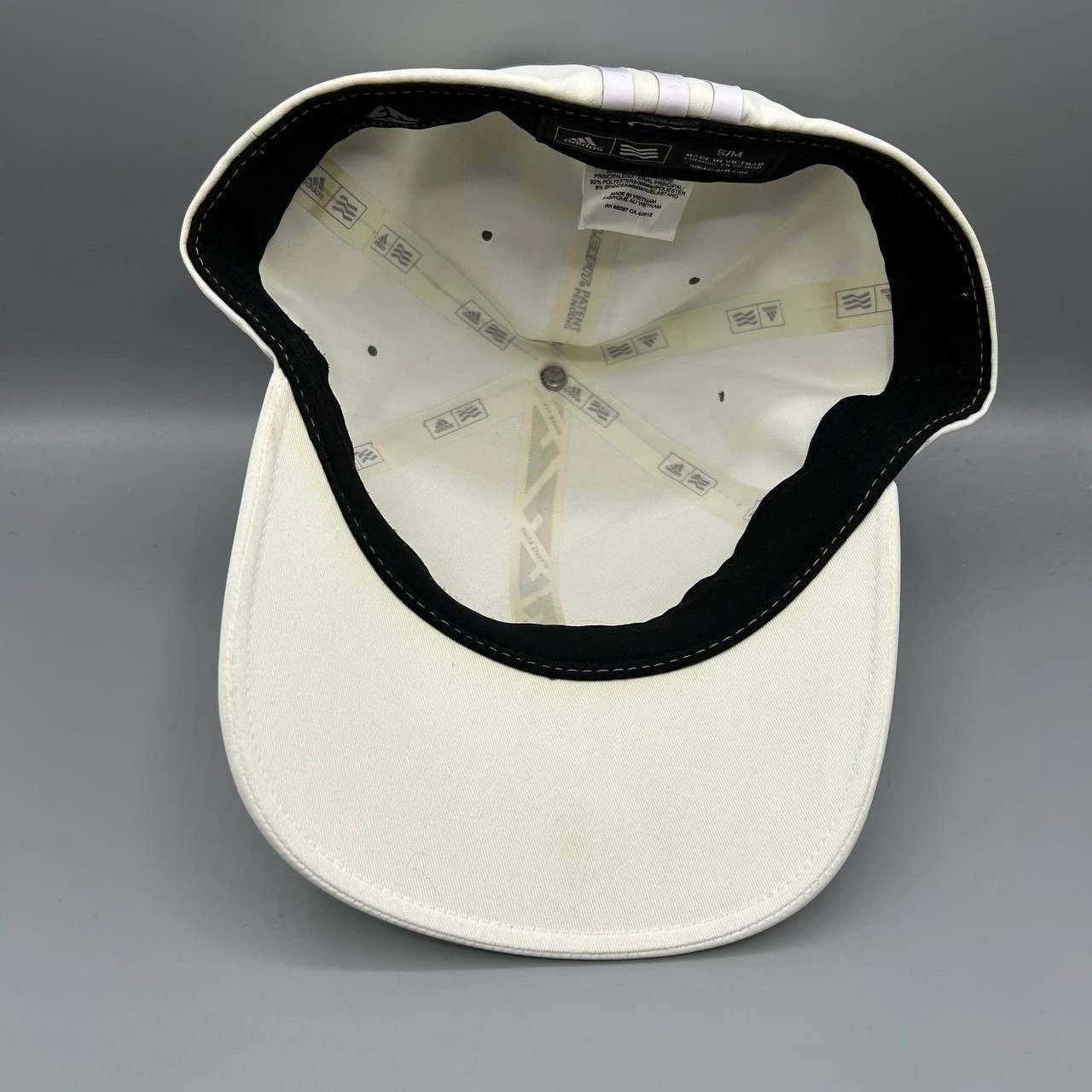Adidas Taylormade Hat Men S-M Embroidered Adidas Stretch Fitted Cap Size ONE SIZE - 2 Thumbnail
