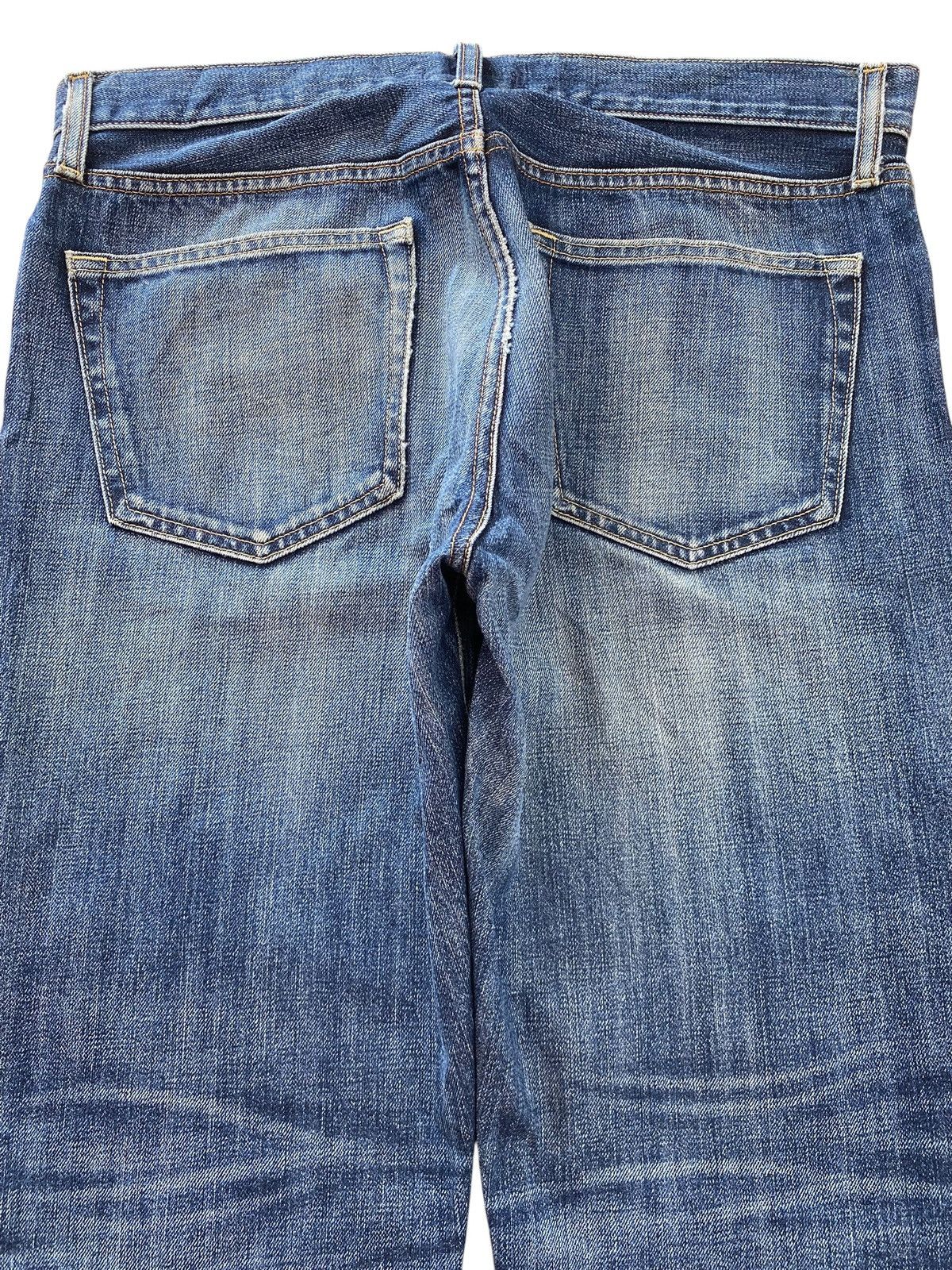 Uniqlo Uniqlo Faded Wash Whiskered Style Baggy Jeans Size US 34 / EU 50 - 4 Thumbnail