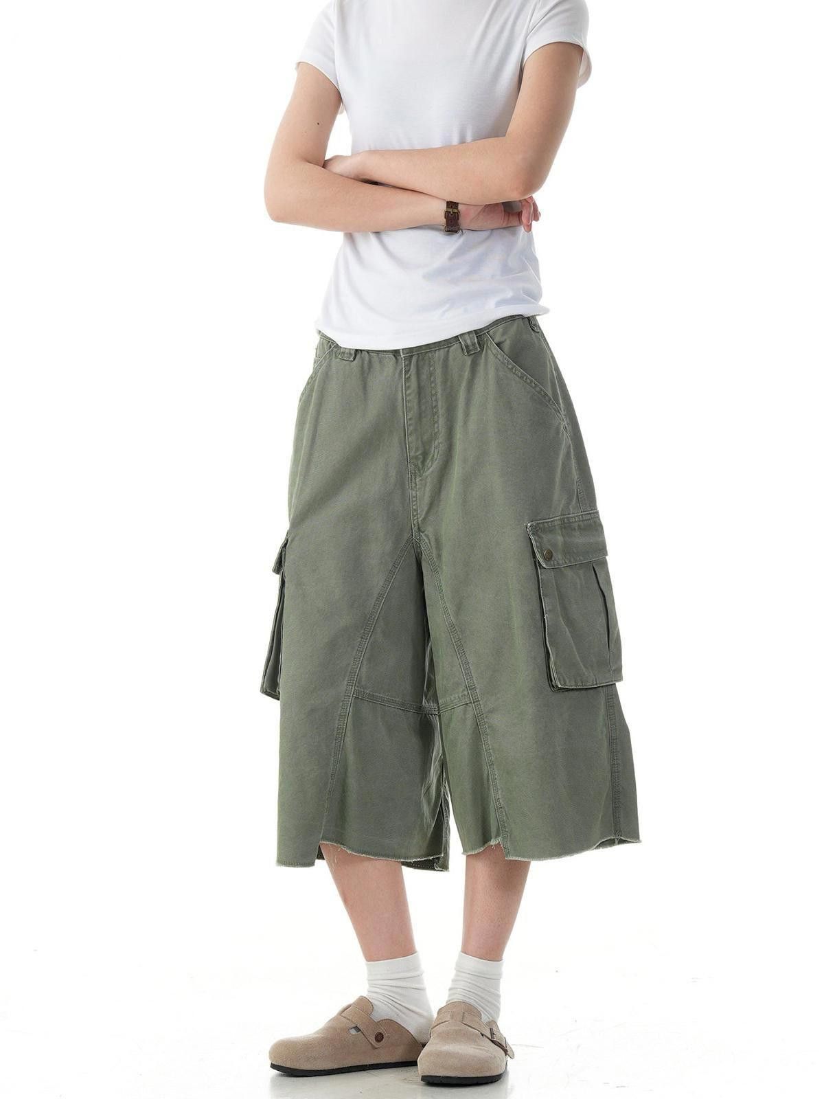 Other Beige Multi-Pocket Cotton Cargo Shorts Size US 30 / EU 46 - 8 Thumbnail