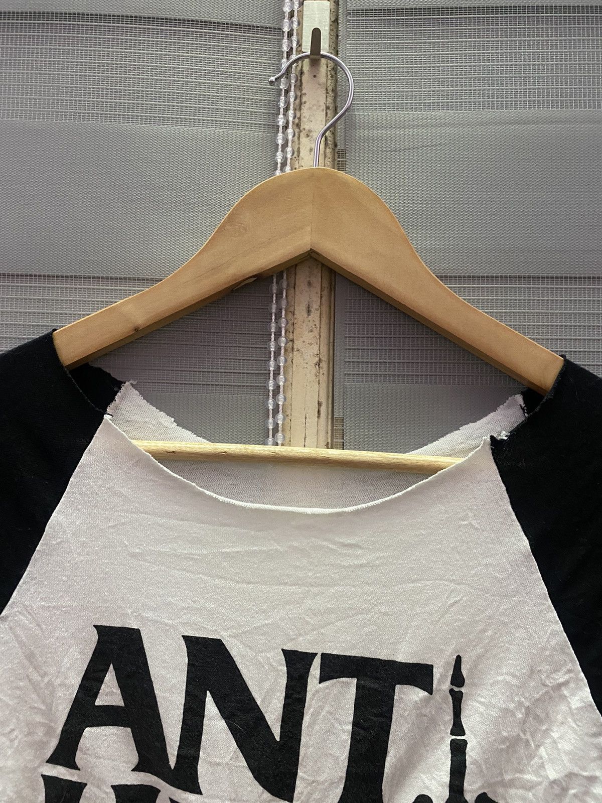 Antihero Vintage Anti Hero Spell Out 1/4 Sleeve Size US M / EU 48-50 / 2 - 4 Thumbnail