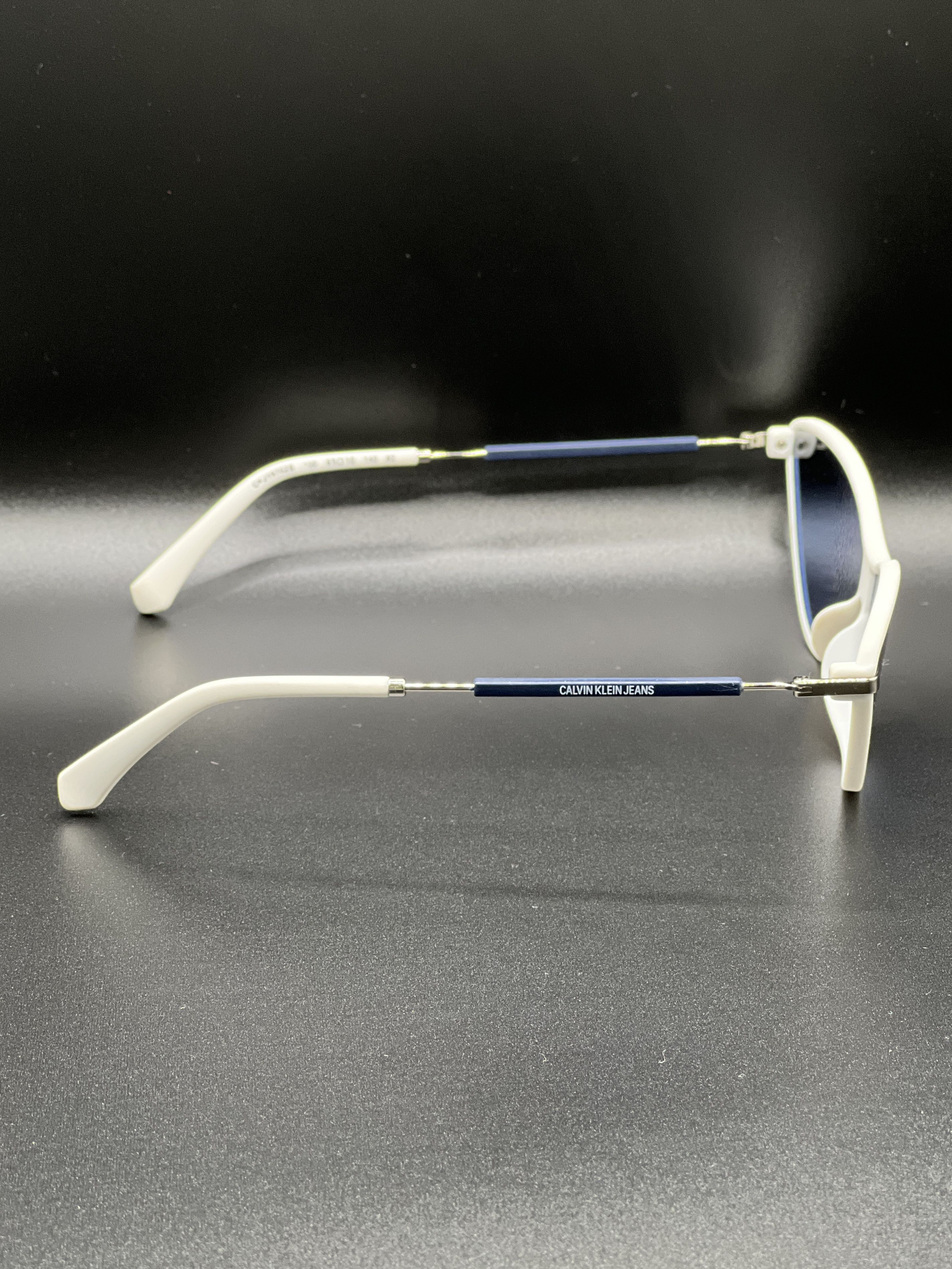 Calvin Klein Calvin Klein Jeans Cat-Eye CKJ19702S White Blue Sunglasses Size ONE SIZE - 5 Thumbnail