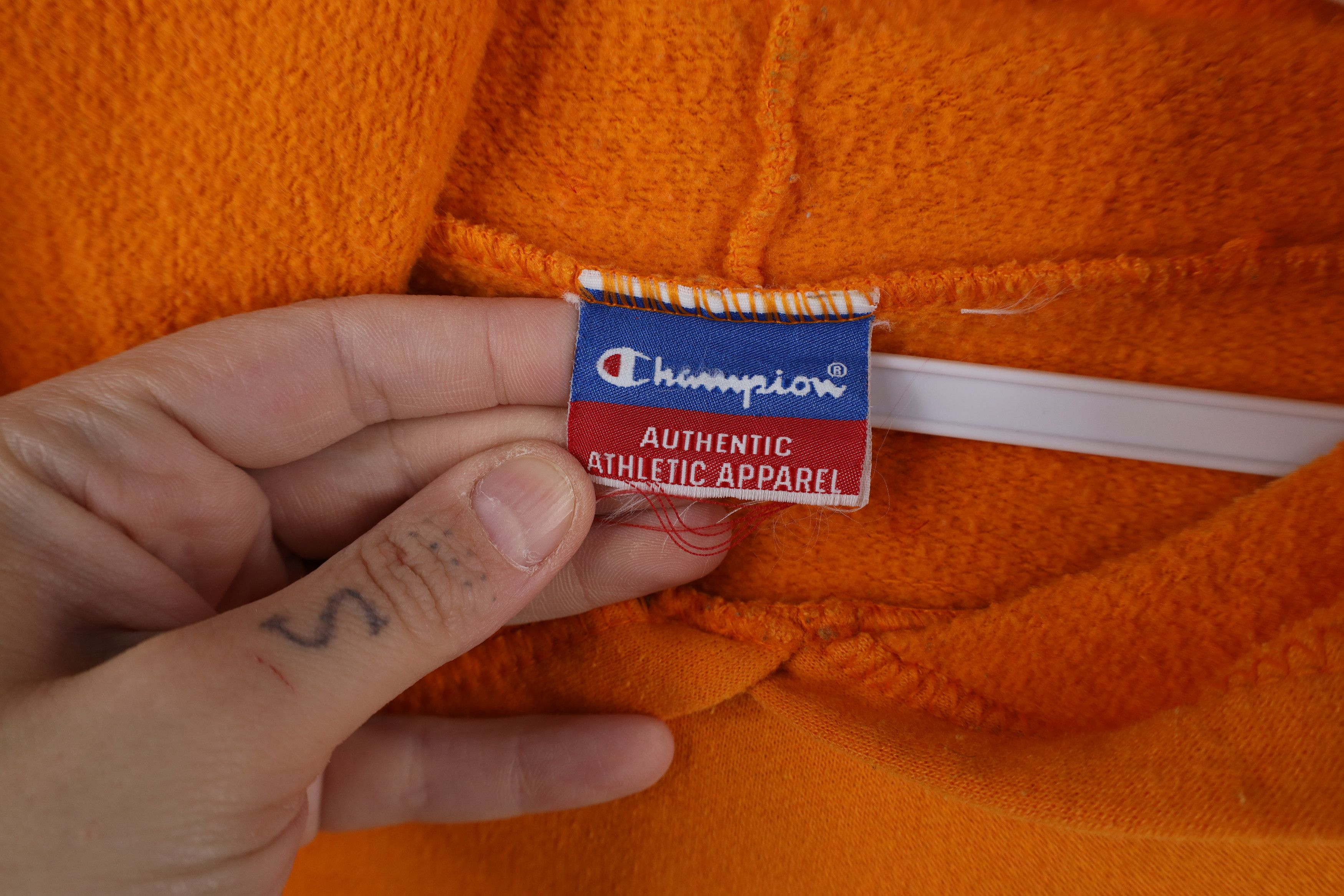 Champion Vintage 90s Champion University of Tennessee Sweatshirt Size S / US 4 / IT 40 - 10 Thumbnail