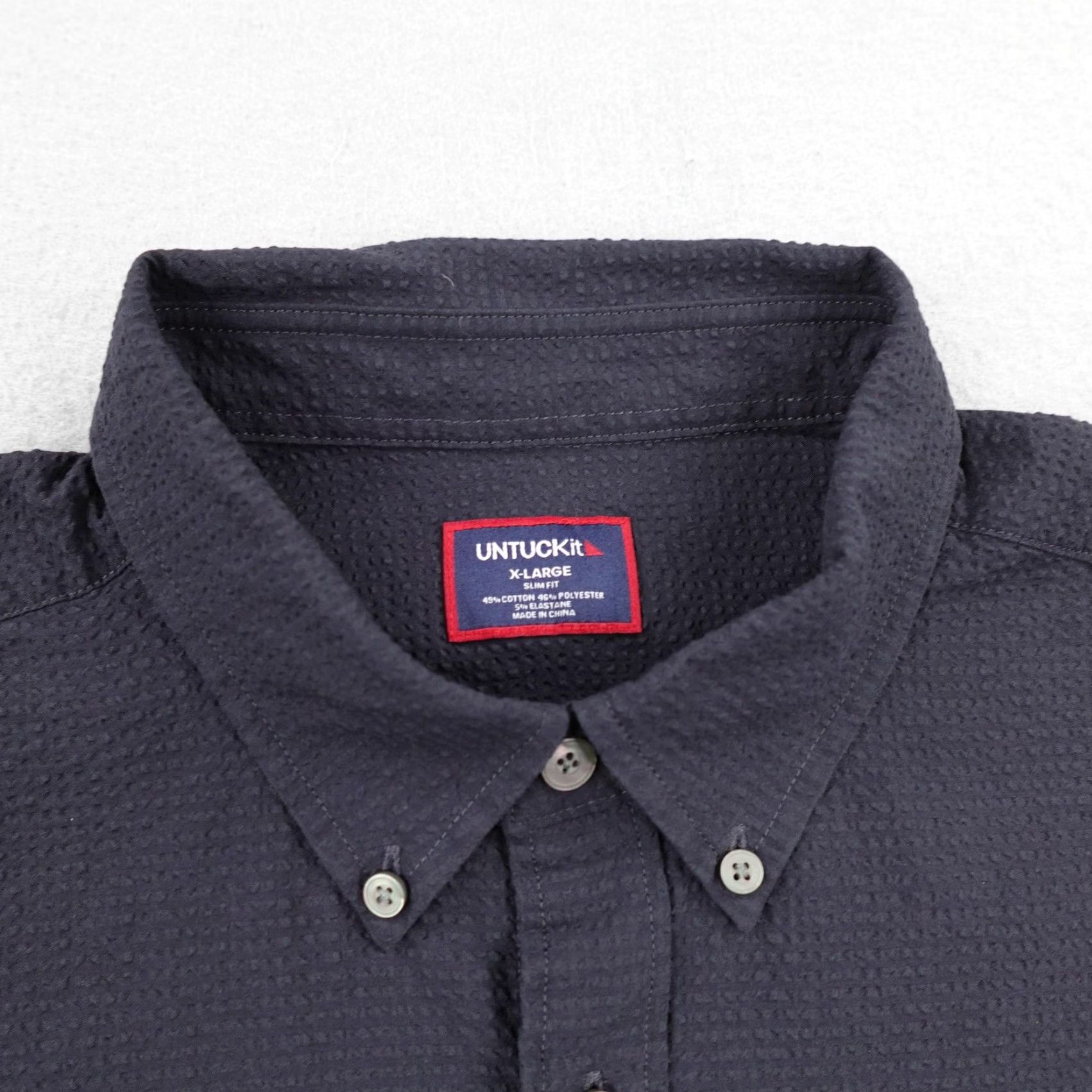 UNTUCKit UNTUCKit Shirt Mens XL Black Cadwell Textured Button Up Slim Fit Puckered Flex Button-Down Casual Shirt Size US XL / EU 56 / 4 - 2 Thumbnail