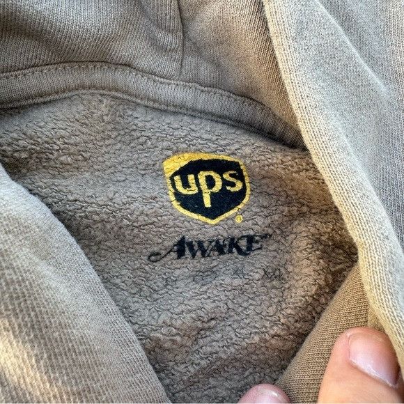 Awake NY × Designer NEW AWAKE UPS EXCLUSIVE UNIDOS PARA SIEMPRE HOODIE SZ LARGE Size US L / EU 52-54 / 3 - 6 Thumbnail
