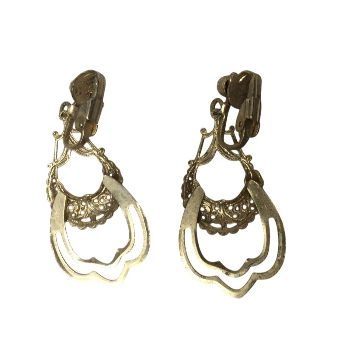 Other Women's Filigree Design Clip on Gold Tone Dangle Earrings Size ONE SIZE - 4 Thumbnail