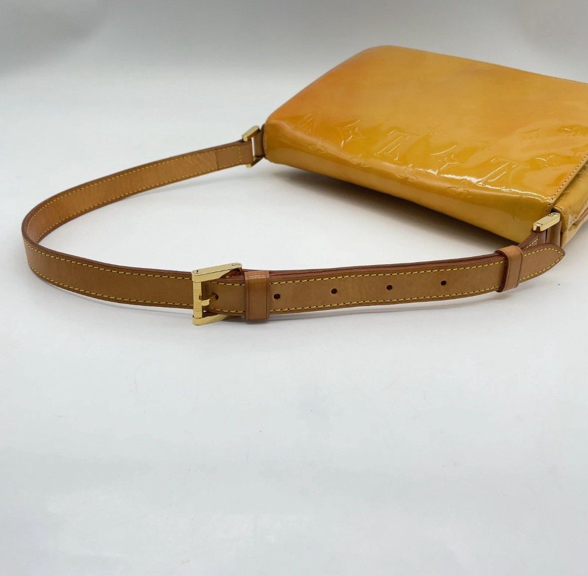 Louis Vuitton LV YELLOW HANDBAG Size ONE SIZE - 9 Thumbnail