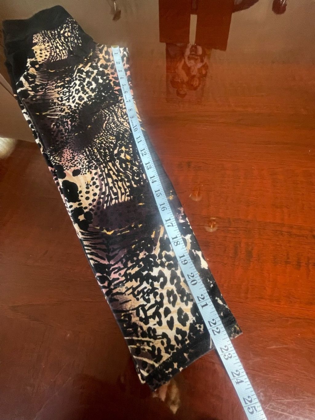 Betsey Johnson Betsey Johnson Performance Animal Print Leggings Sz L Size 30" / US 8 / IT 44 - 7 Thumbnail