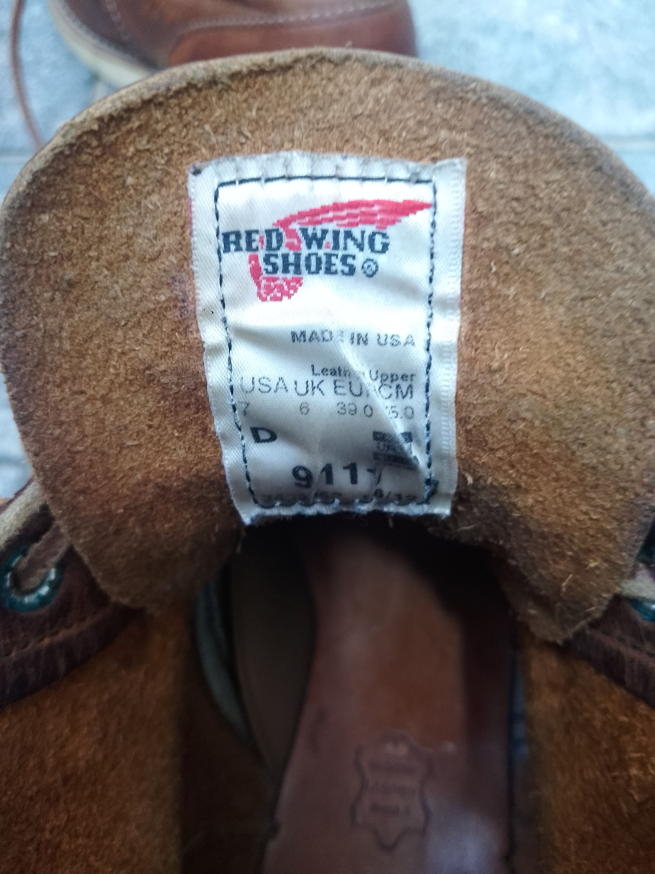 Red Wing Redwing 9111 heritage classic round toe boots Size US 7 / EU 40 - 5 Thumbnail