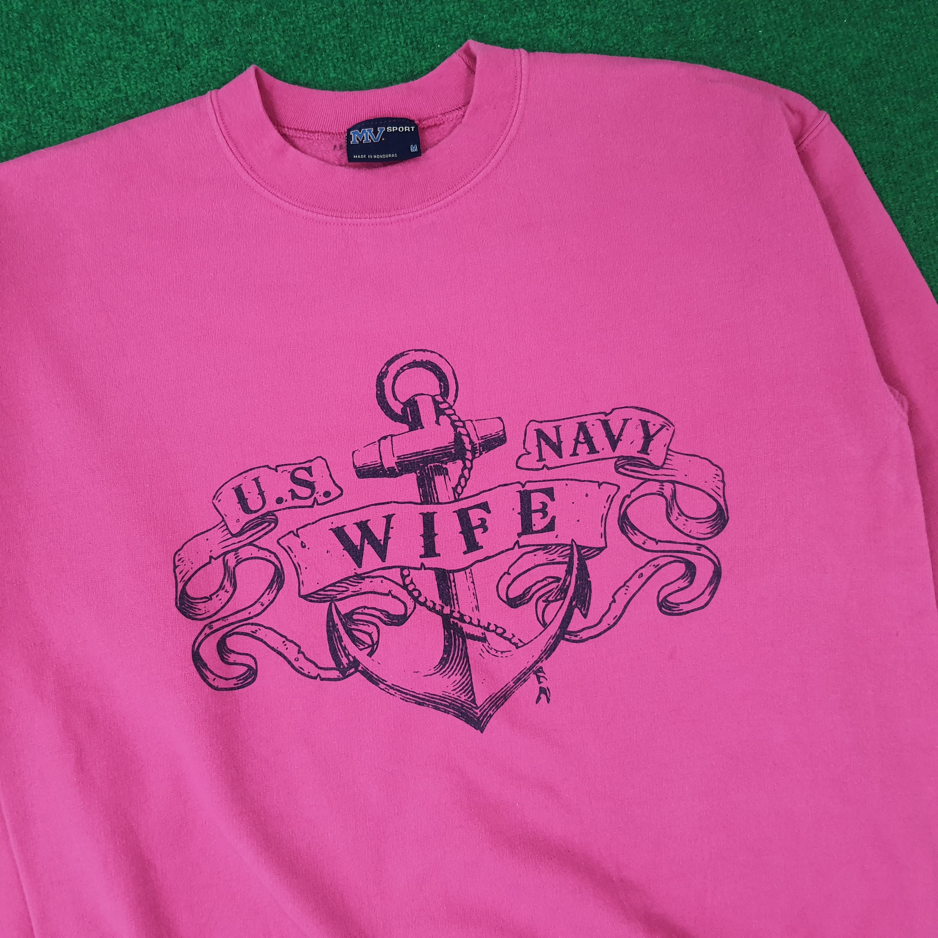 Vintage Vintage U.S Navy Wife Sweatshirt C226N13 Size US M / EU 48-50 / 2 - 2 Thumbnail