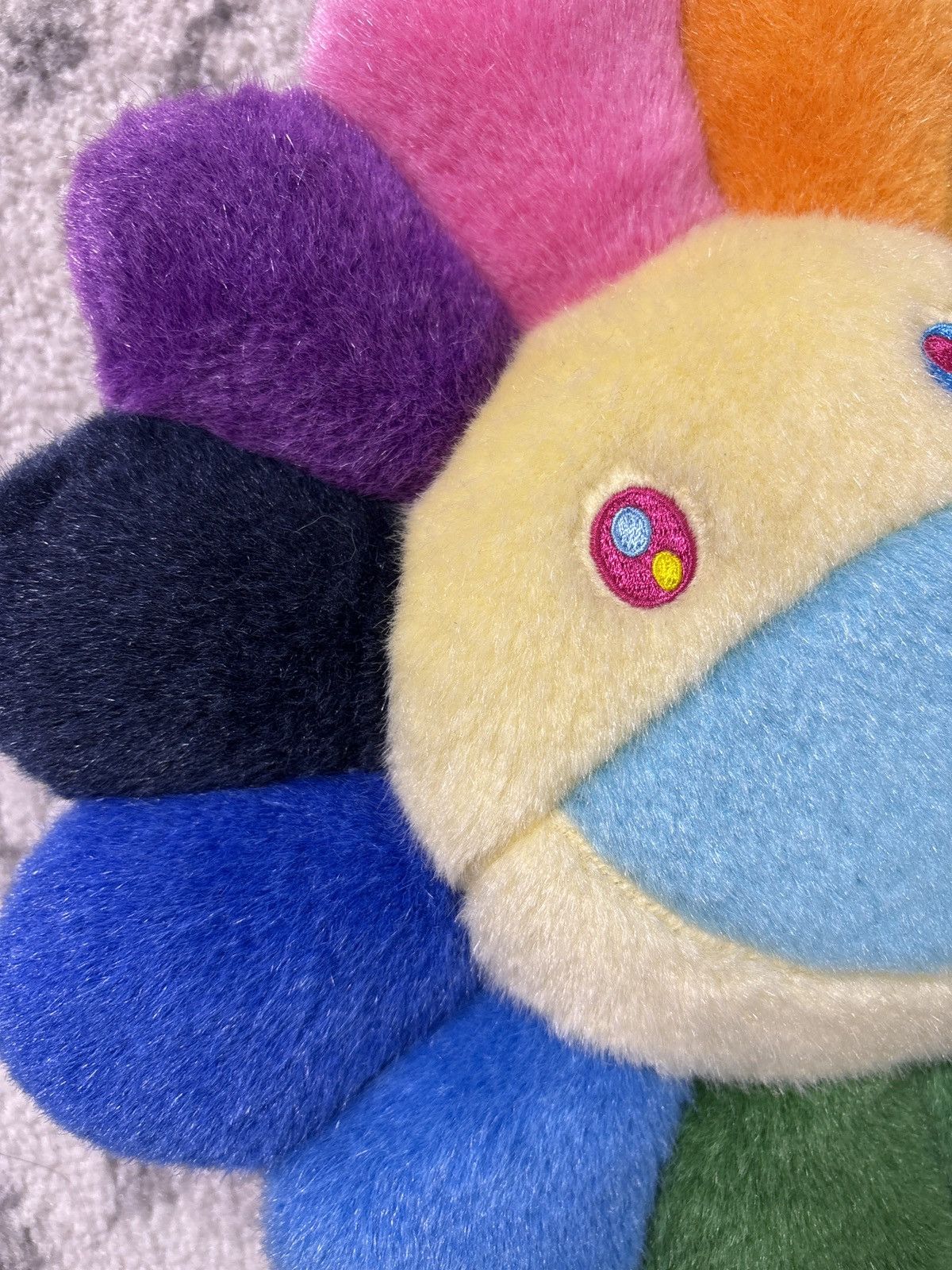 Takashi Murakami TAKASHI MURAKAMI MULTI COLORED PILLOW Size ONE SIZE - 4 Thumbnail