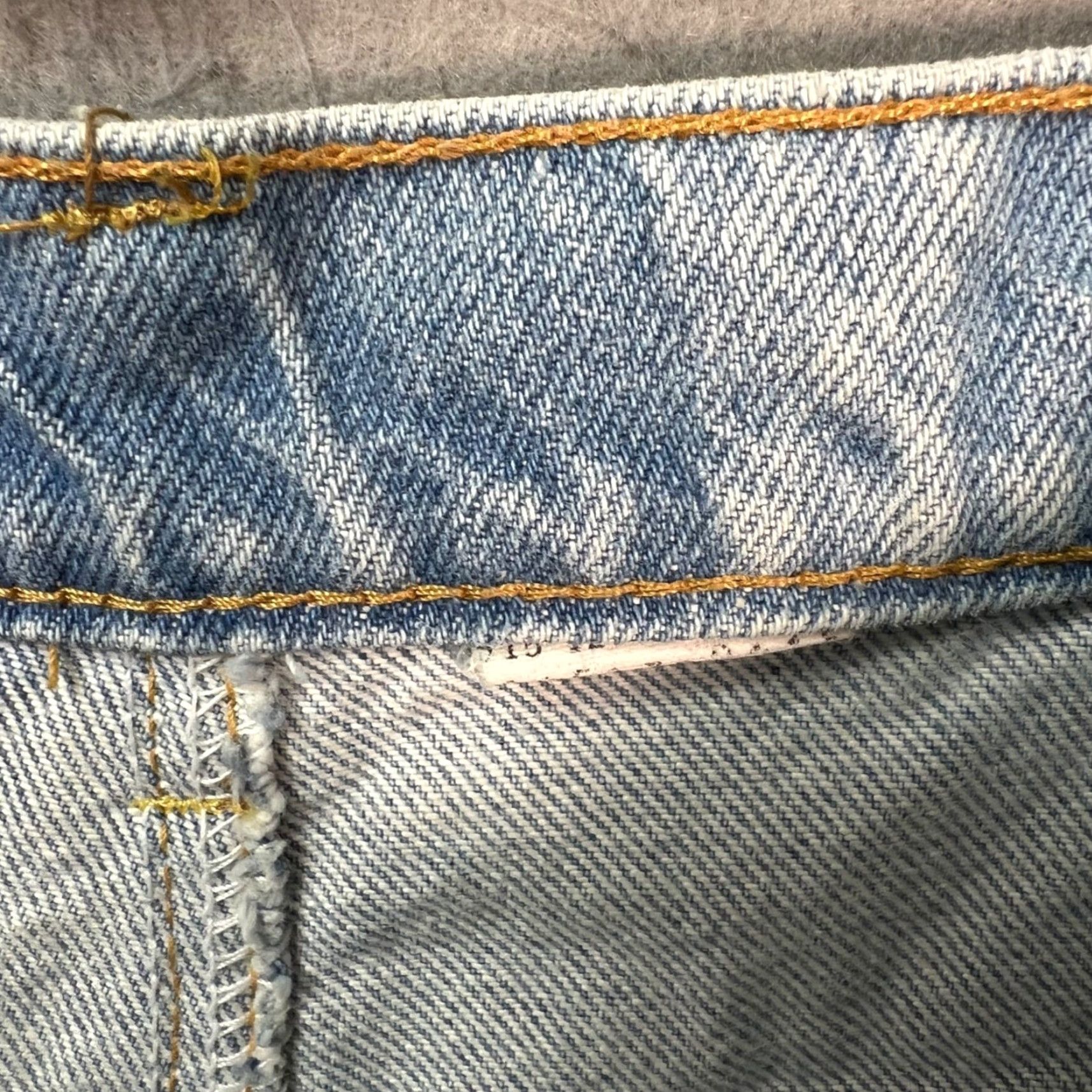 Levi's VINTAGE Levi's Womens 28 Denim Cut-Off Shorts Distressed Blue Frayed Hem Size 28" / US 6 / IT 42 - 3 Thumbnail