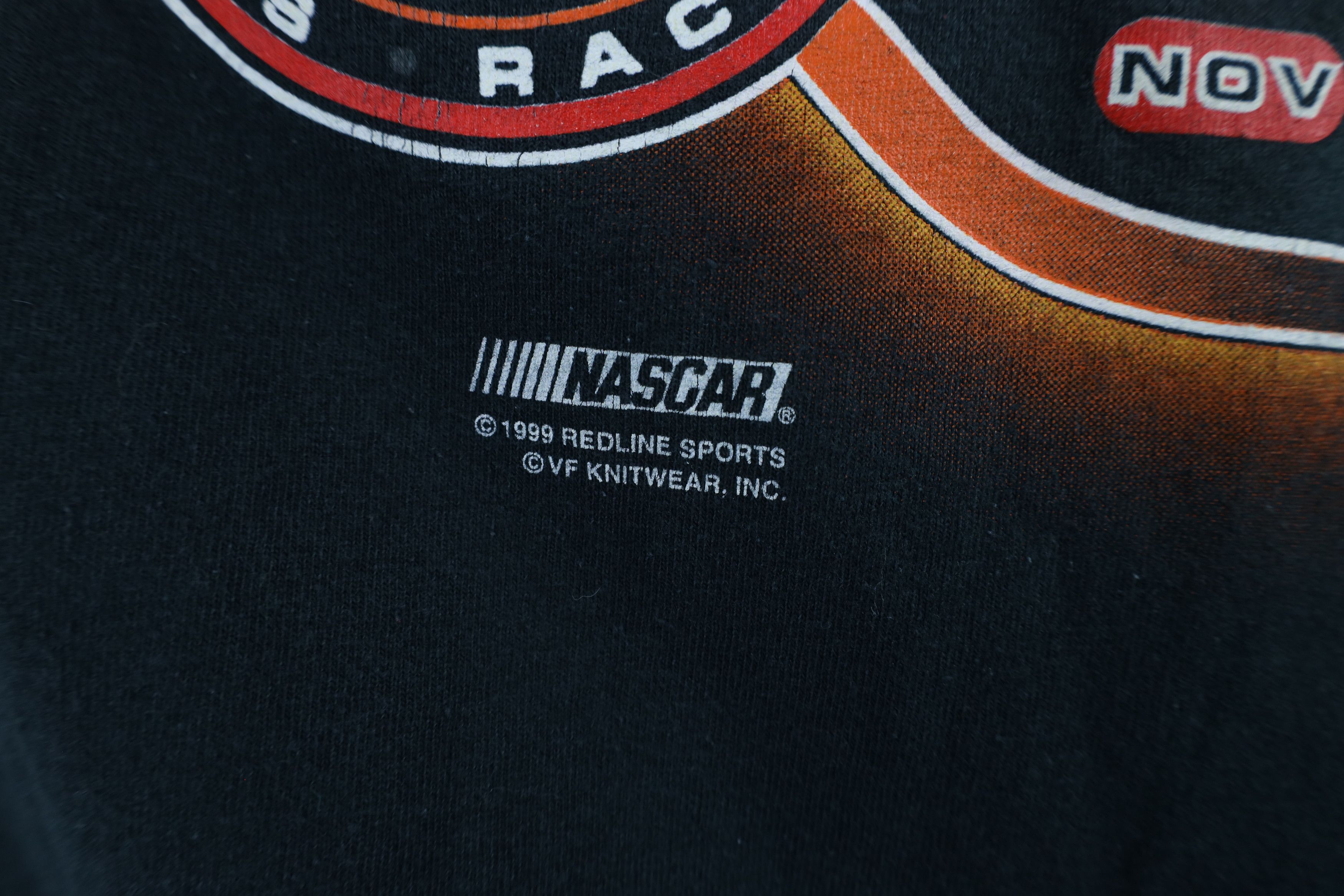 Vintage Vintage Y2K 2000 NASCAR Tony Stewart Racing T-Shirt Black Size US L / EU 52-54 / 3 - 12 Thumbnail