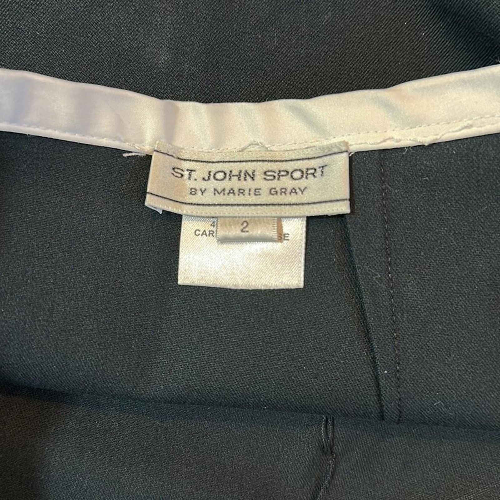 St. John St. John Sport Black Skirt with Satin Bow Size 26" / US 2 / IT 38 - 3 Thumbnail
