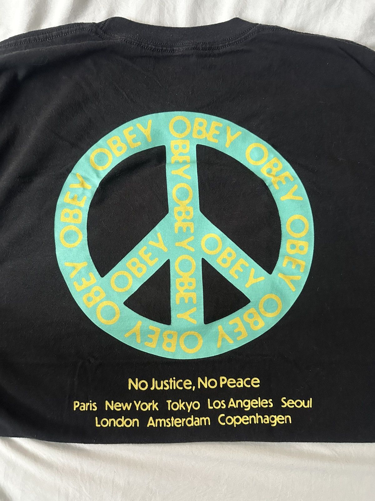 Obey Obey Peace Tee Size US L / EU 52-54 / 3 - 2 Thumbnail