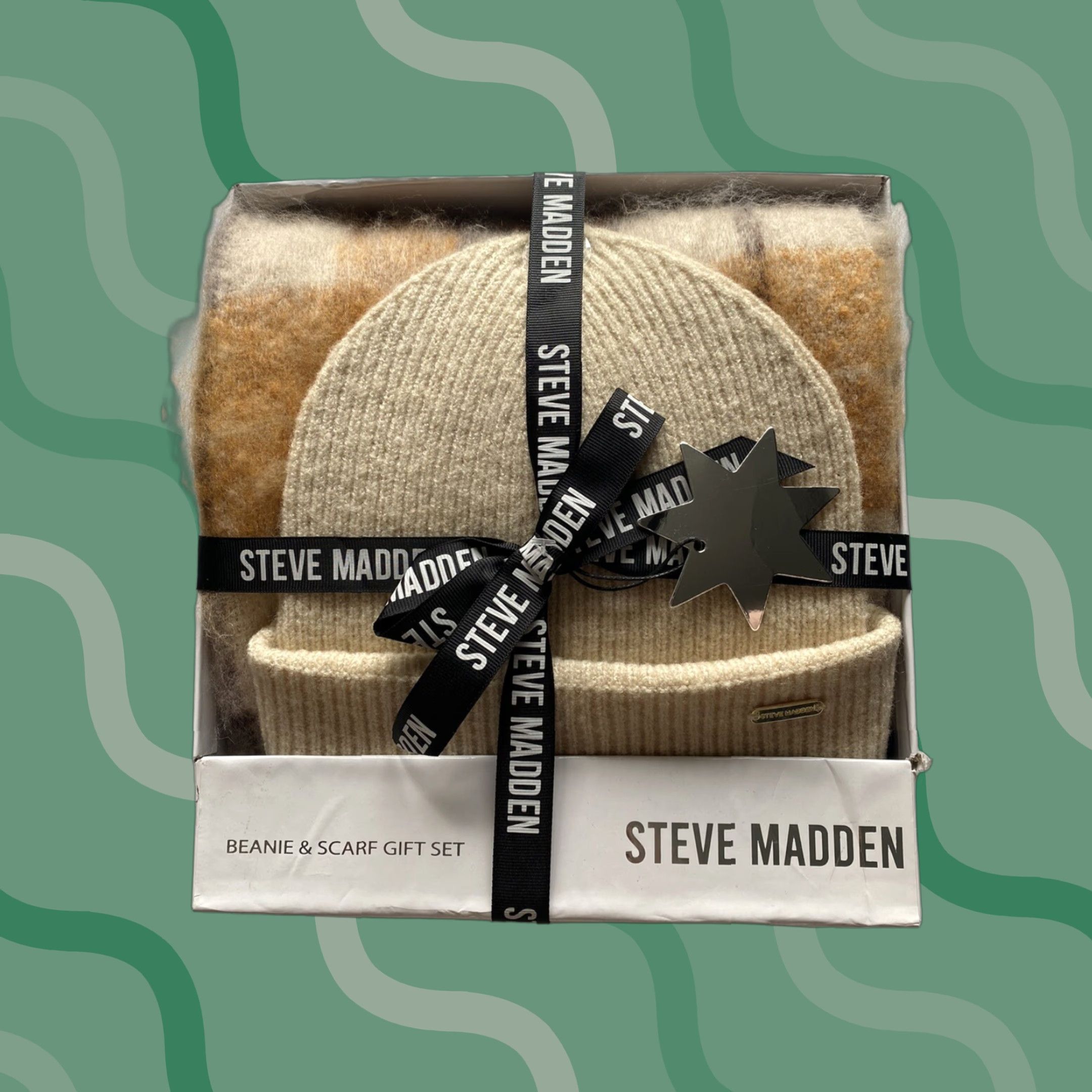 Steve Madden Steve Madden Gift Set Women’s Beanie Scarf Gift Set Multicolor Fall Winter Spring Size ONE SIZE - 1 Thumbnail