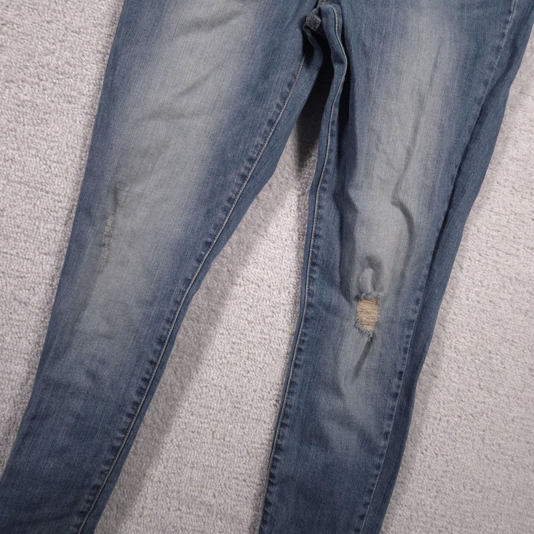 Levi's Levis Jeans Womens 28 Blue High Rise Skinny Distressed Stretch Denim Medium Wash Size 28" / US 6 / IT 42 - 4 Thumbnail