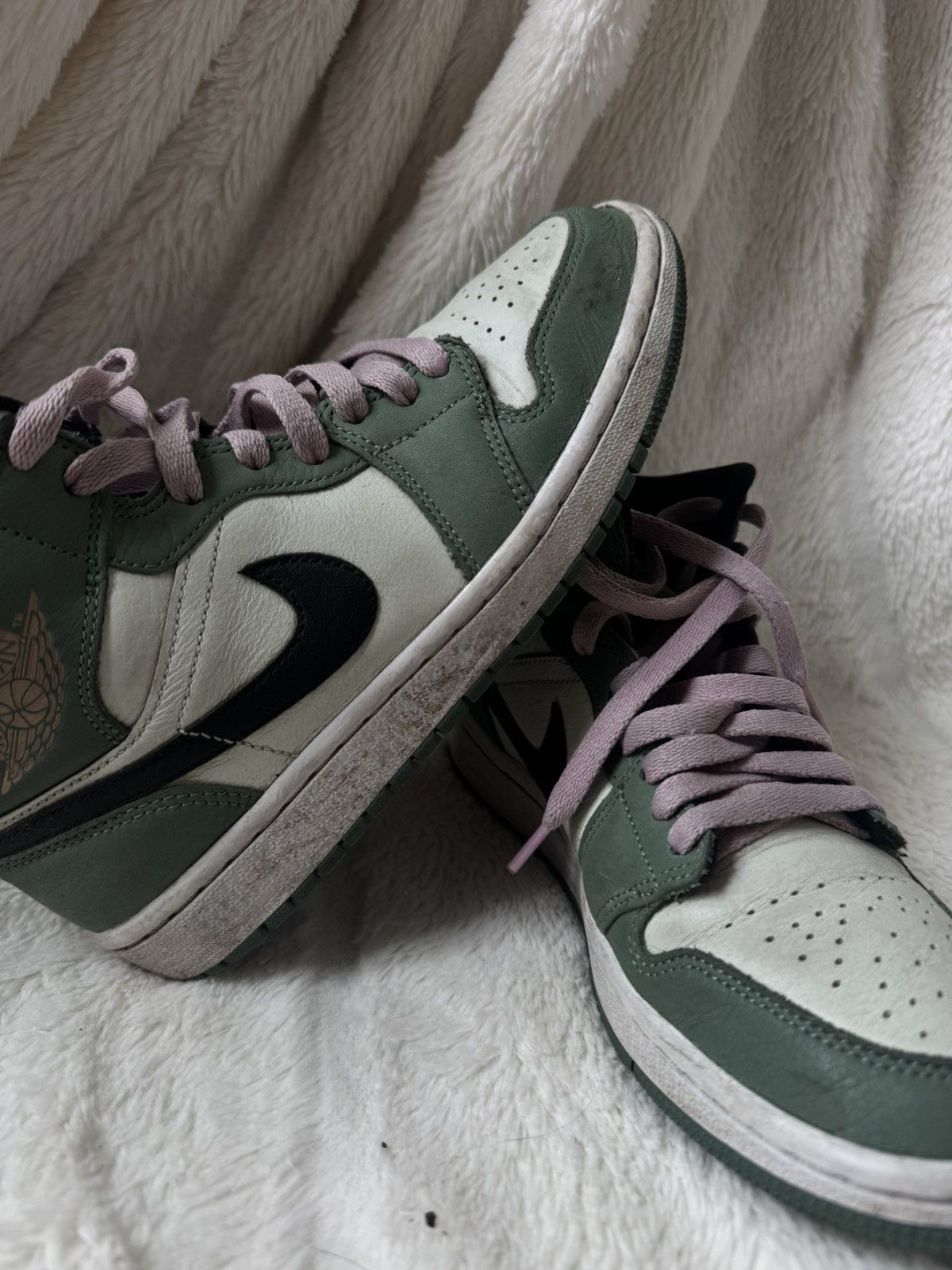 Nike Air Jordan 1 Mid SE “Dutch Green” Size US 7.5 / IT 37.5 - 1 Thumbnail