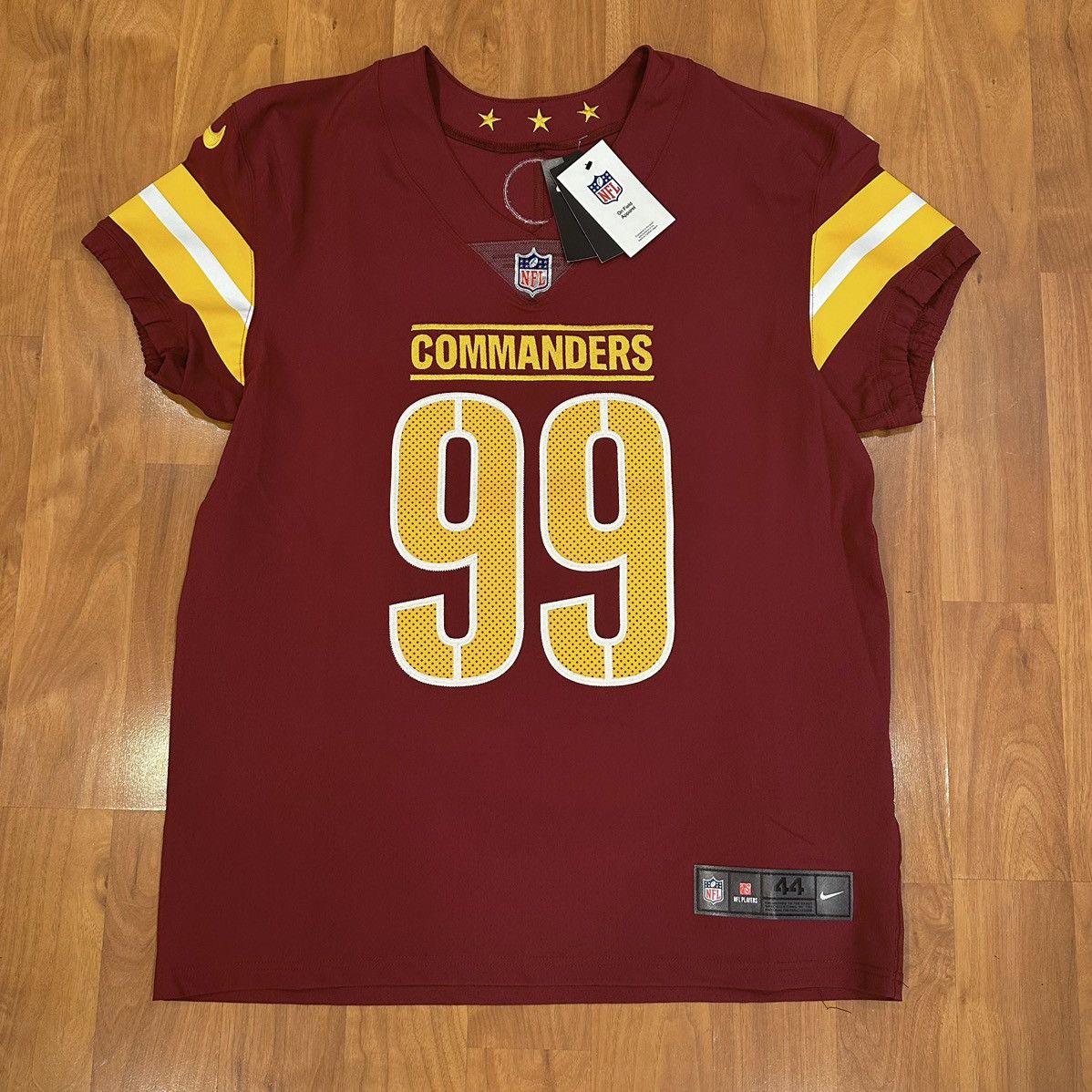 NFL × Nike Washington Commanders Nike Vapor Untouchable Elite Jersey Size US L / EU 52-54 / 3 - 1 Thumbnail