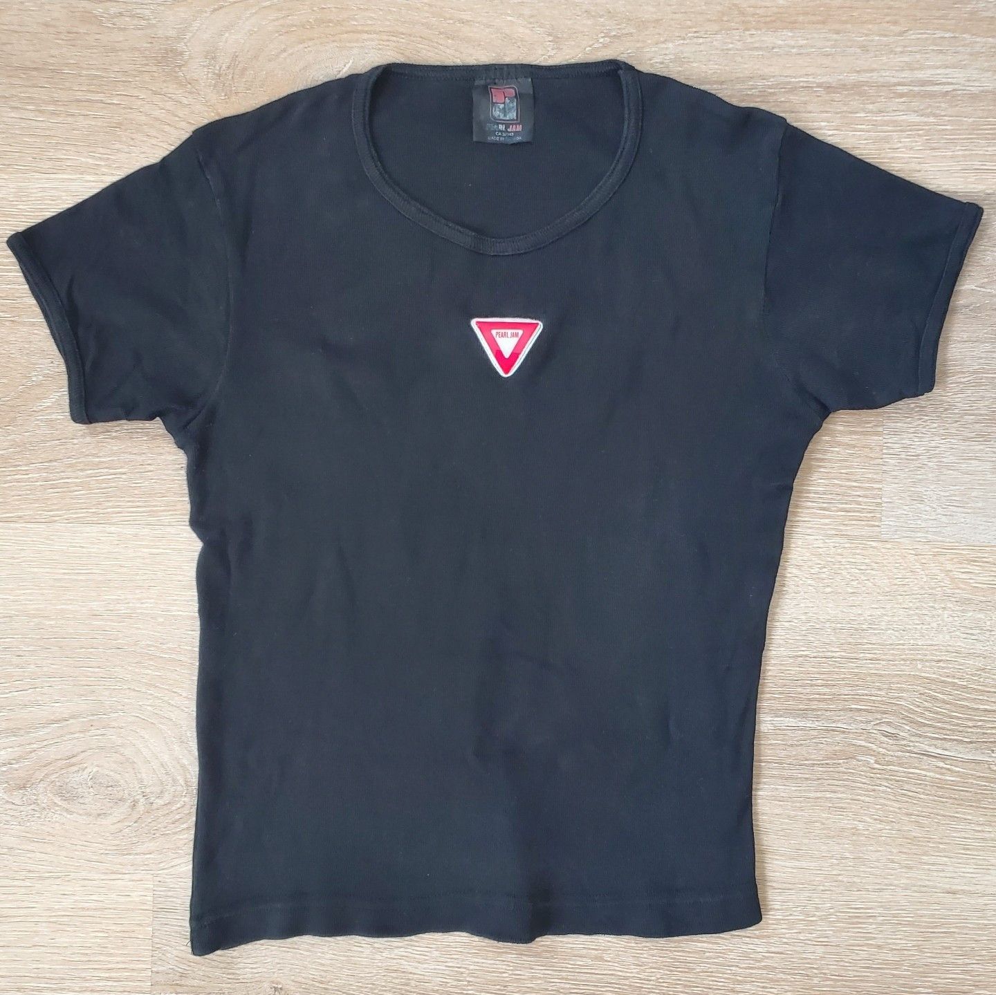 Band Tees Rare VINTAGE Women's Pearl Jam Yield Knit Top Tee 90s Size S / US 4 / IT 40 - 3 Thumbnail