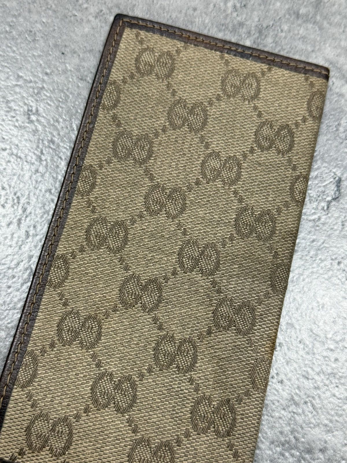 Gucci Vjntage Gucci Wallet 80s Retro Monogram Style Rare Size ONE SIZE - 4 Thumbnail