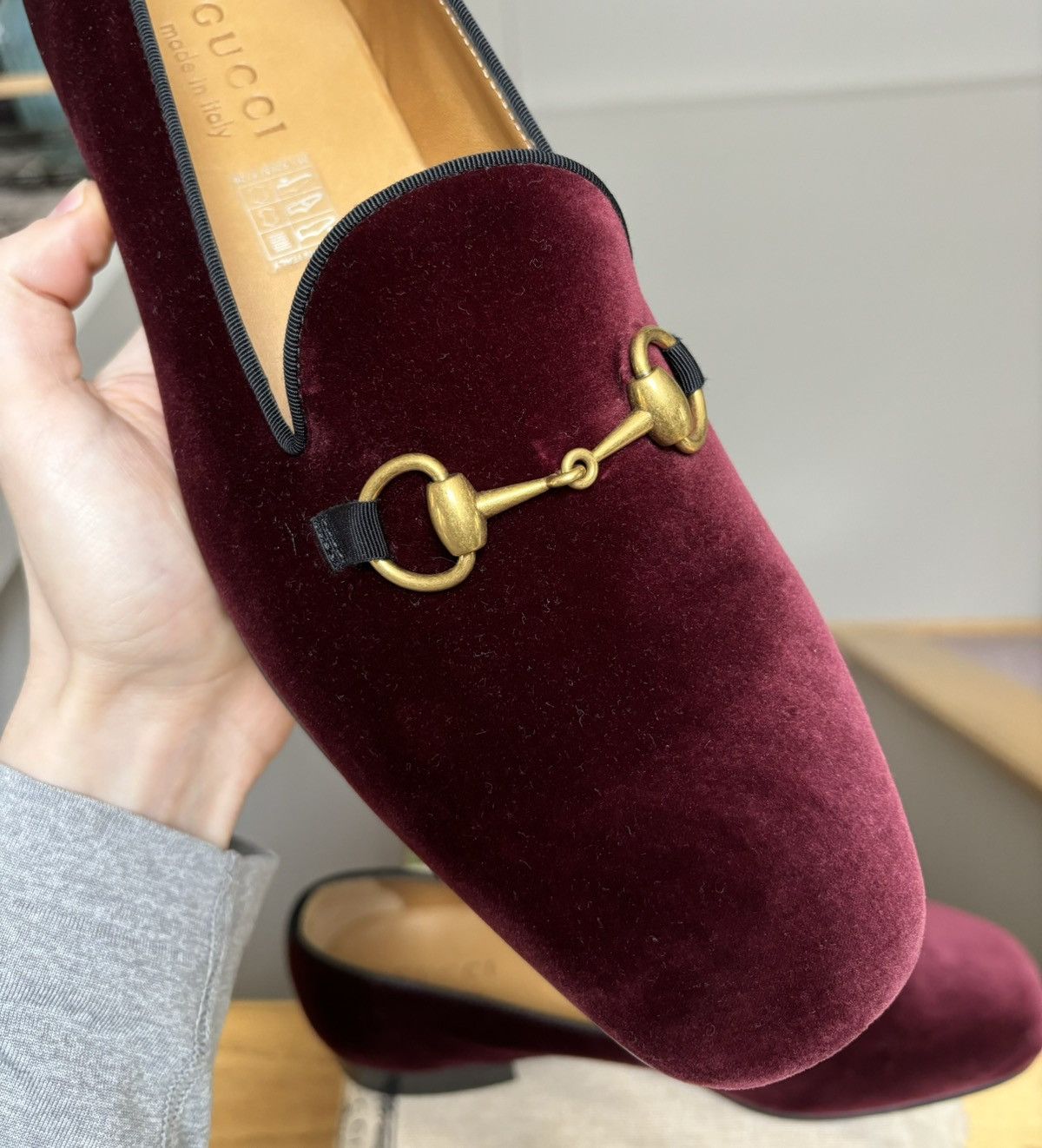 Gucci Gucci Suede/Velvet Burgundy Horsebit Loafer Size US 9 / EU 42 - 5 Thumbnail