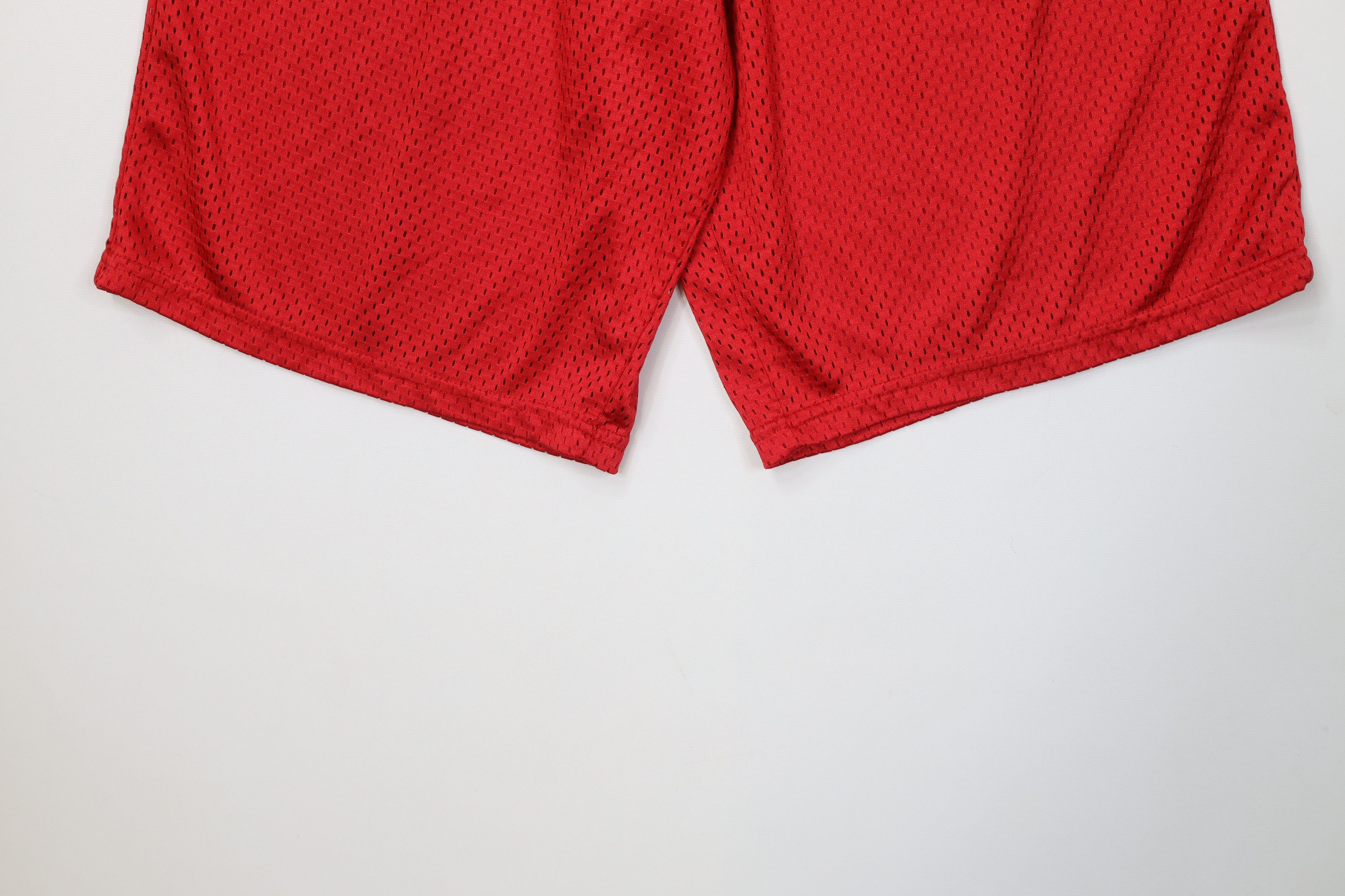 Vintage Vintage 90s Streetwear Above Knee Mesh Basketball Shorts Red Size US 32 / EU 48 - 4 Thumbnail