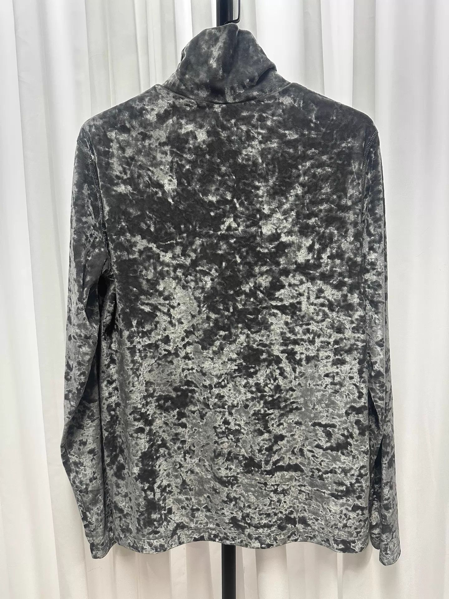 Dries Van Noten Dries Van Noten Velvet Turtleneck Sweatshirt L Size US L / EU 52-54 / 3 - 5 Thumbnail