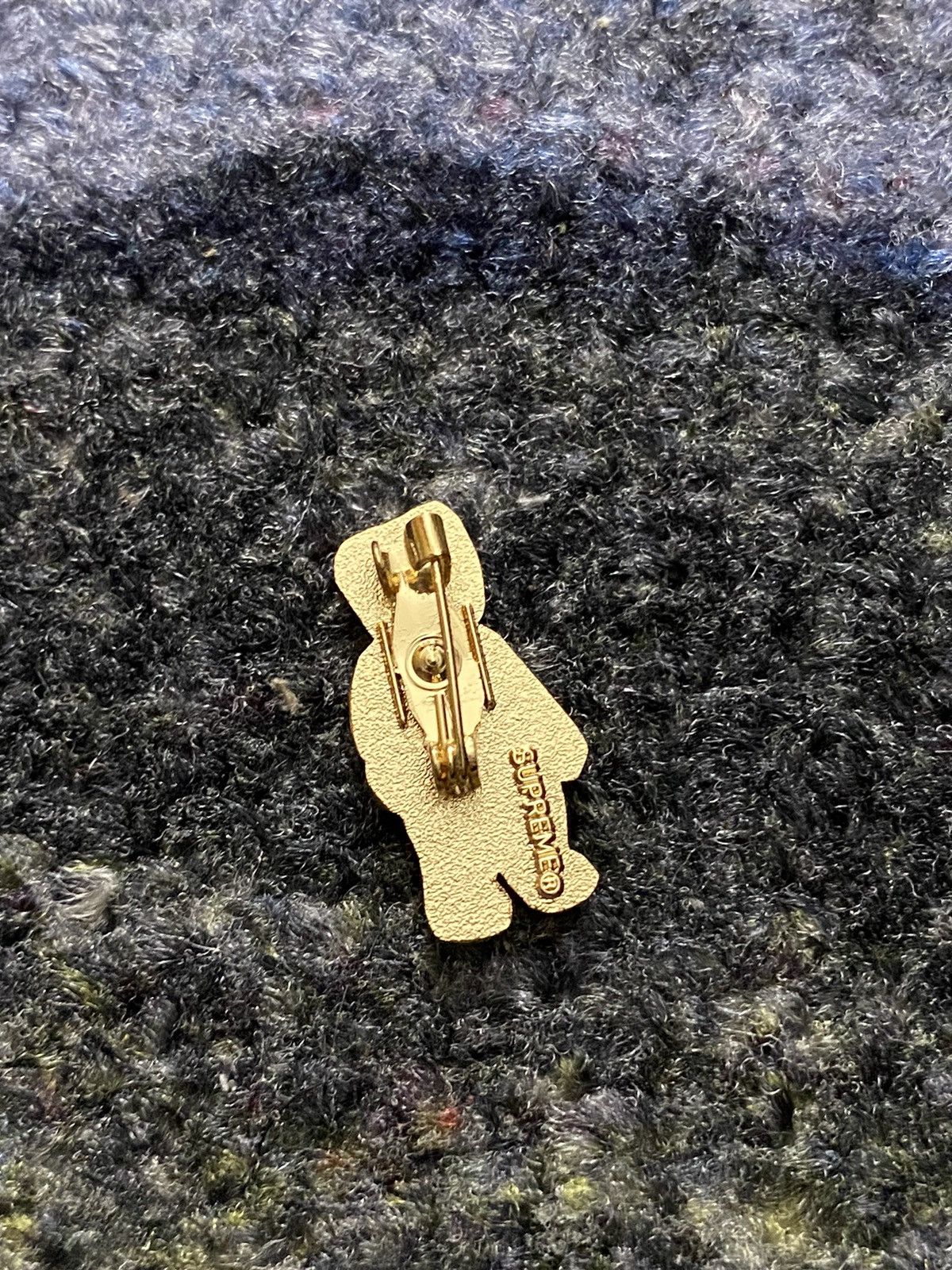 Supreme Supreme Teddy Bear Pin Size ONE SIZE - 3 Thumbnail