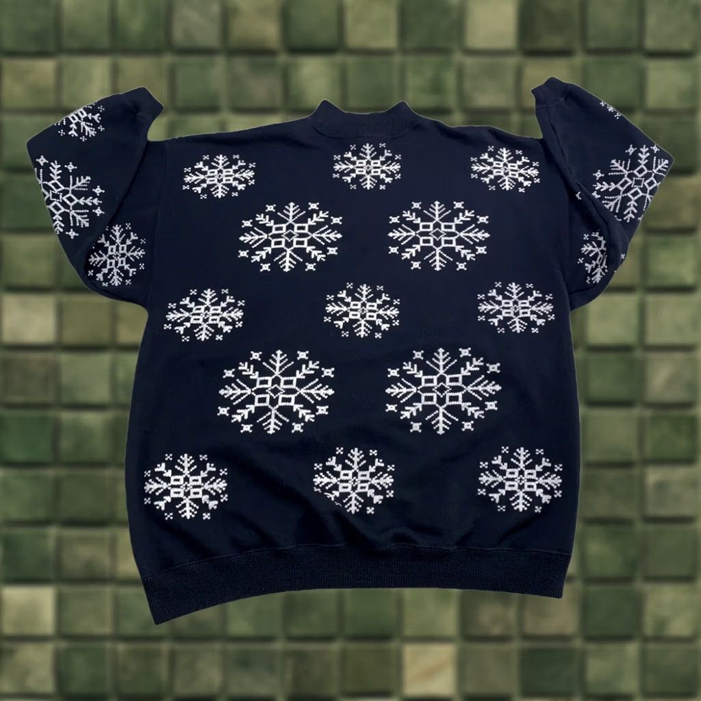 Vintage VINTAGE Ricki Division Of Ericka Black 3/4 Sleeve Snowflake Sweater L Womens Snowflake 80s Pullover High Neck Cotton Blend Swing KU Size L / US 10 / IT 46 - 1 Thumbnail