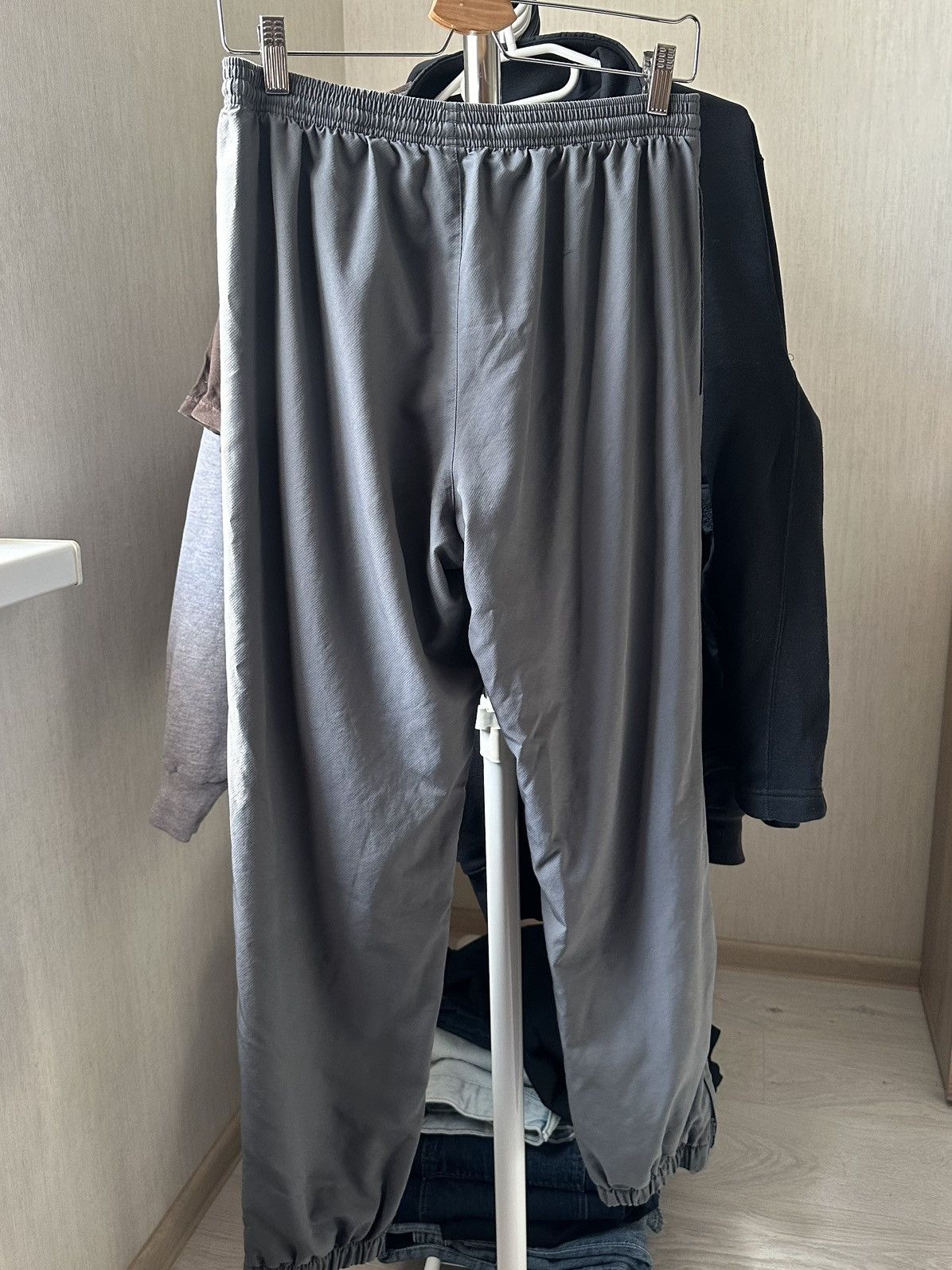 Lacoste Lacoste vintage black track pants small logo 2000s Size US 32 / EU 48 - 4 Thumbnail