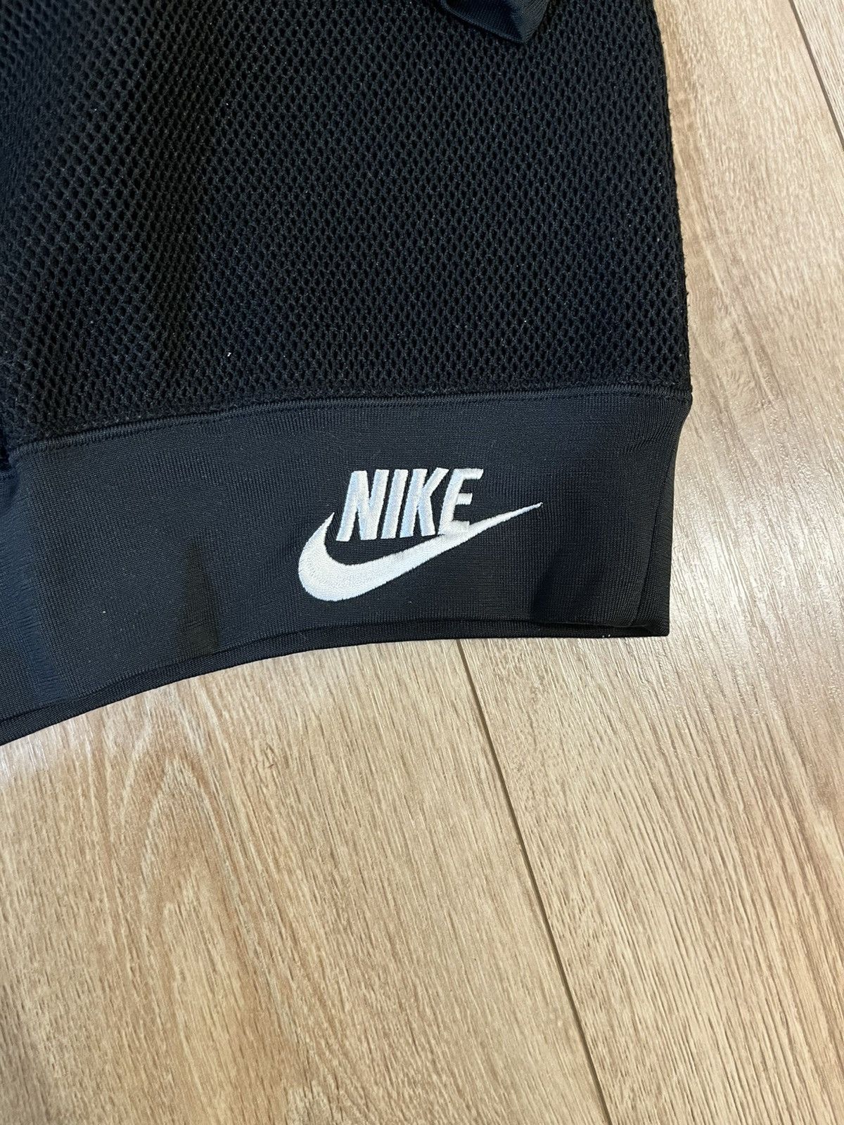 Nike Nike mesh crewneck rare item vintage Size US M / EU 48-50 / 2 - 4 Thumbnail