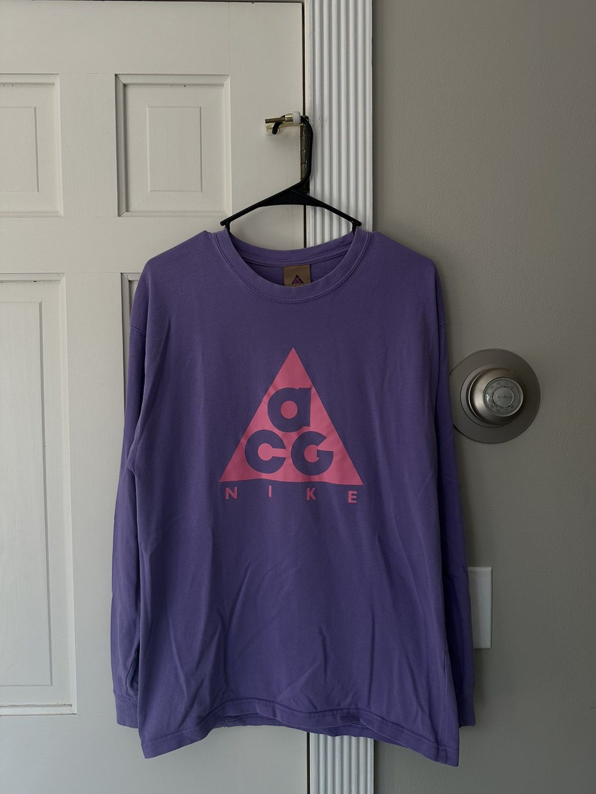 image of Nike Acg Long Sleeve Tee Fits Like Medium in Purple, Men's (Size XS)