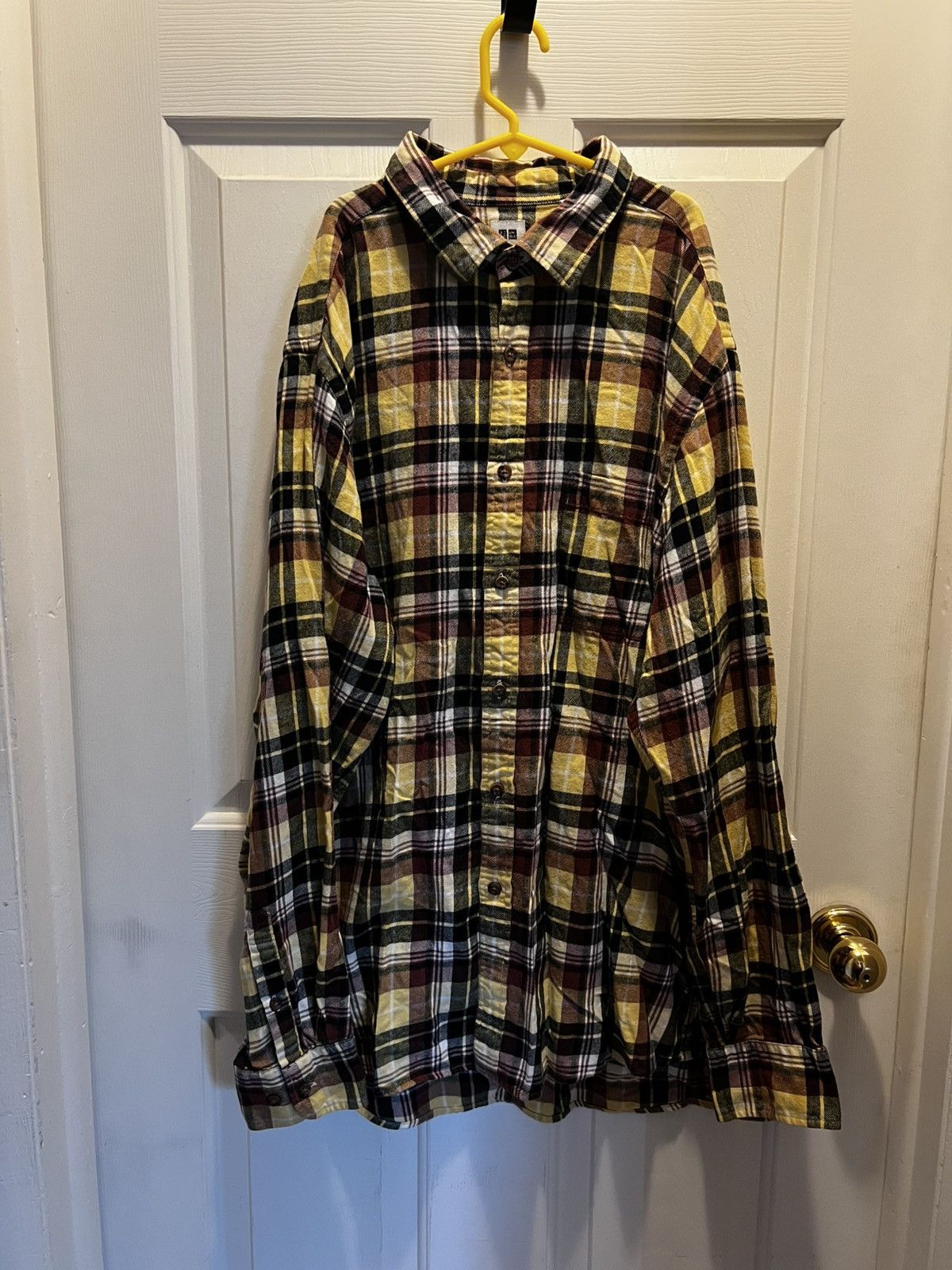 Uniqlo Uniqlo Yellow Flannel Size US XL / EU 56 / 4 - 1 Thumbnail