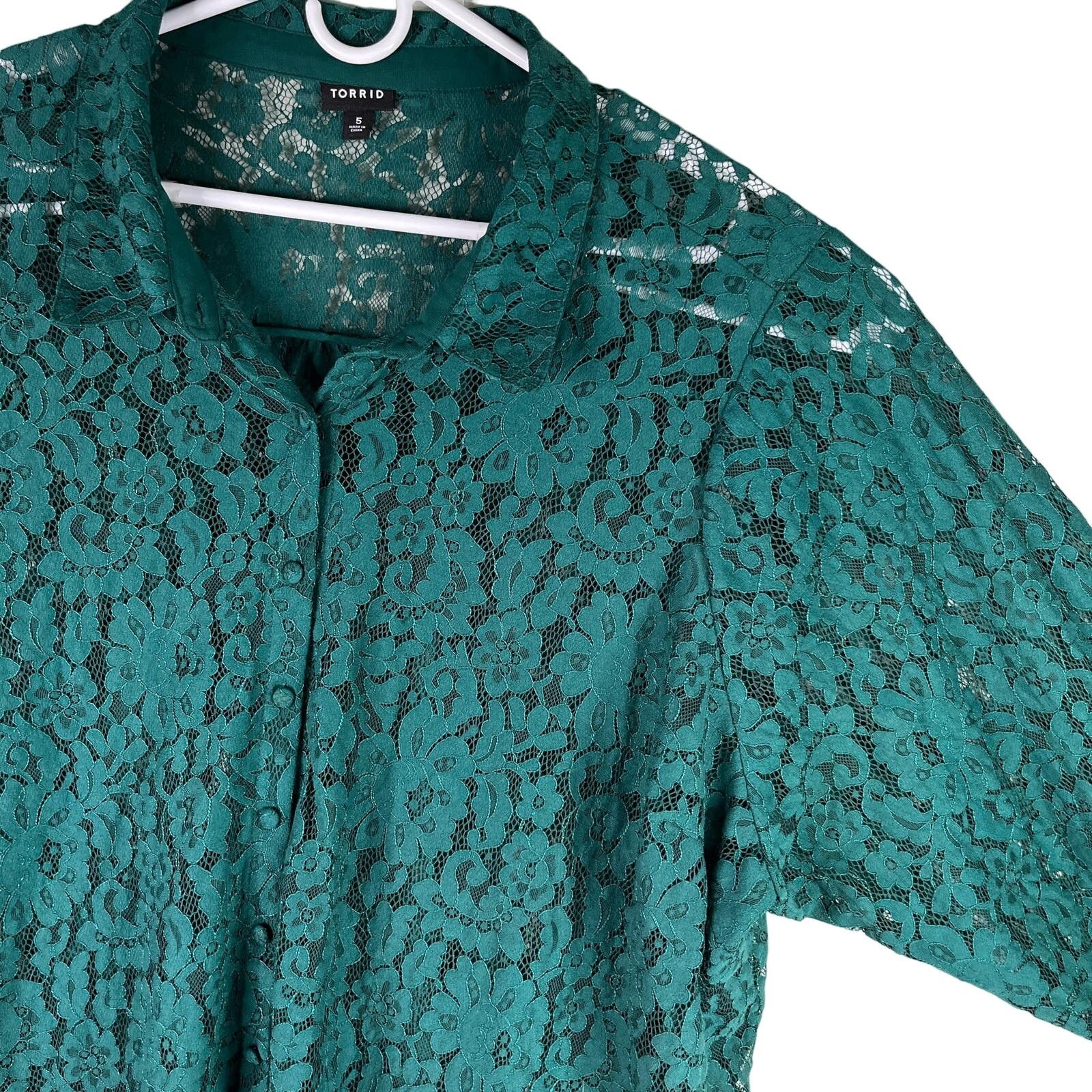 Other Torrid Lace Button Down Green Long Sleeve Top Blouse 5 5X Size 4XL / US 24-26 - 7 Thumbnail