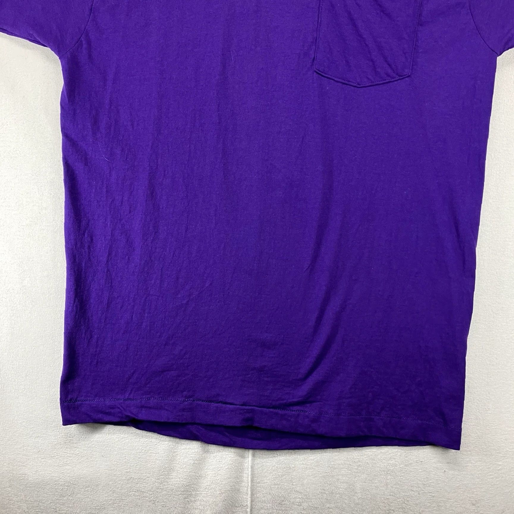Vintage Vintage BVD Adult XL T-Shirt Men Short Sleeve Crew Neck Knit Cotton Purple Retro 90s Size US XL / EU 56 / 4 - 7 Thumbnail