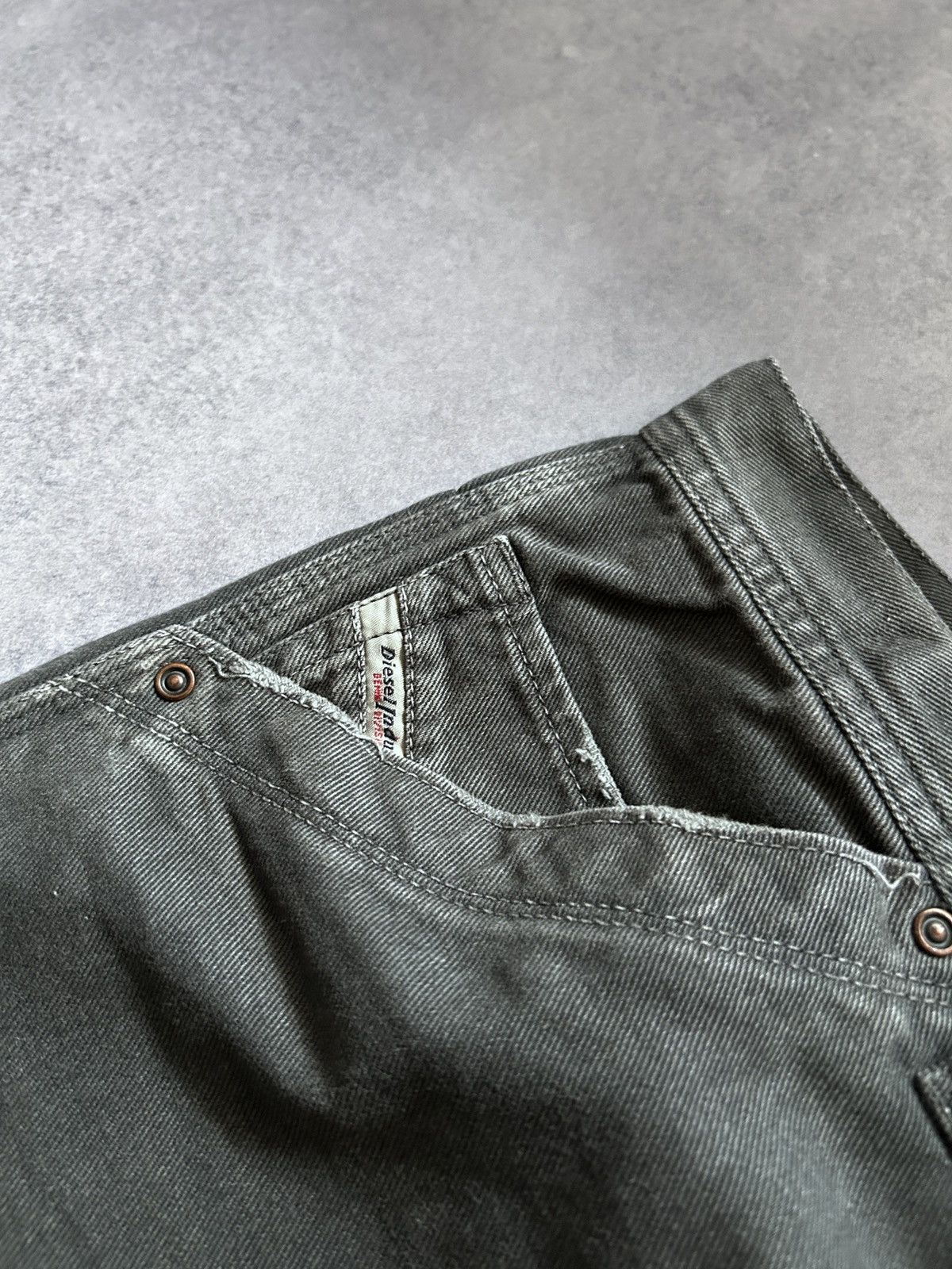 Diesel Black Gold Diesel Black & Gold washed grey denim jeans Size US 30 / EU 46 - 5 Thumbnail