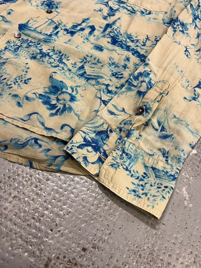 Dolce & Gabbana SS2004 Dolce & Gabbana Blue Floral Print Cream Shirt Size US L / EU 52-54 / 3 - 7 Thumbnail