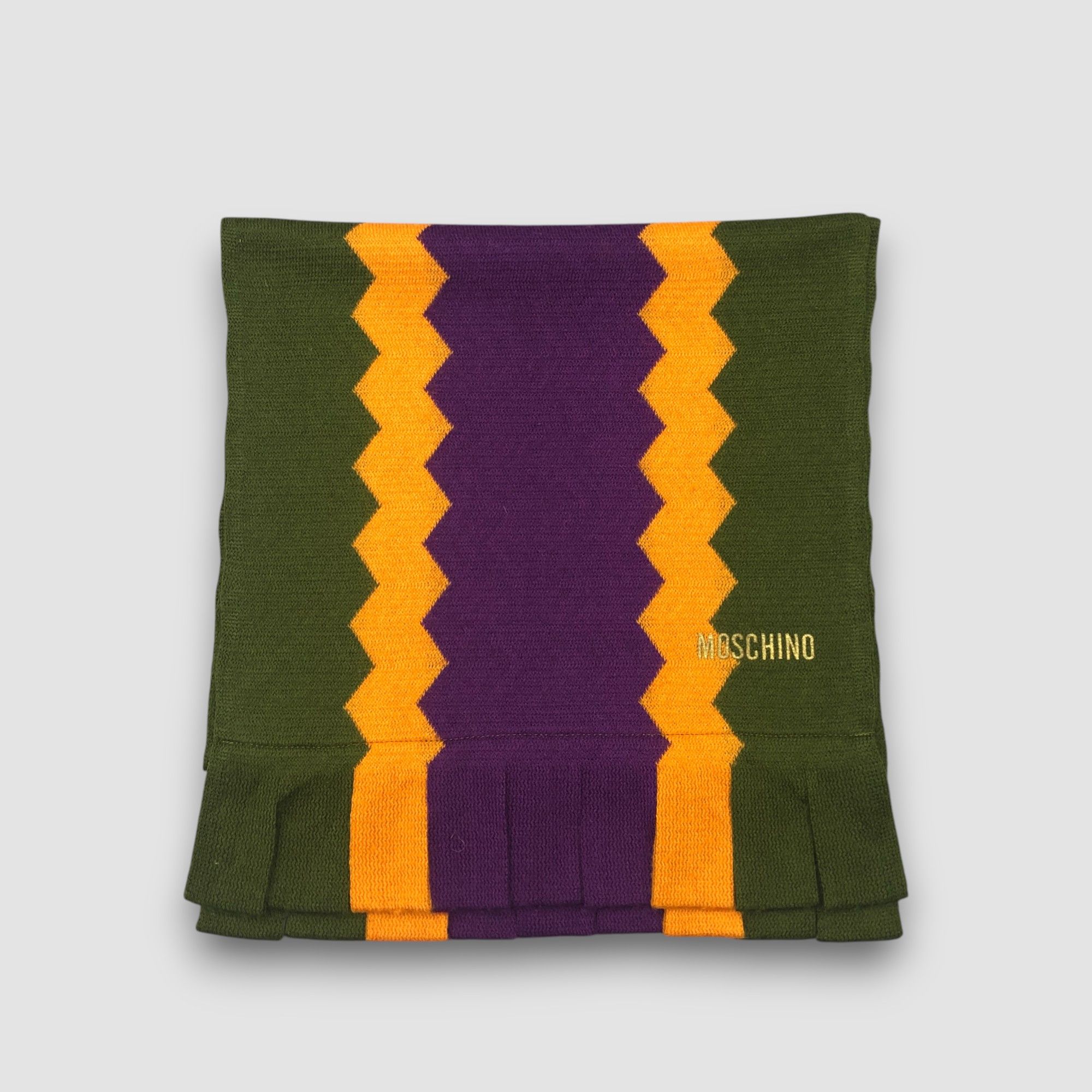 Japanese Brand Vintage Moschino Scarf Zigzag Wool Knit Winter Scarves Size ONE SIZE - 2 Thumbnail