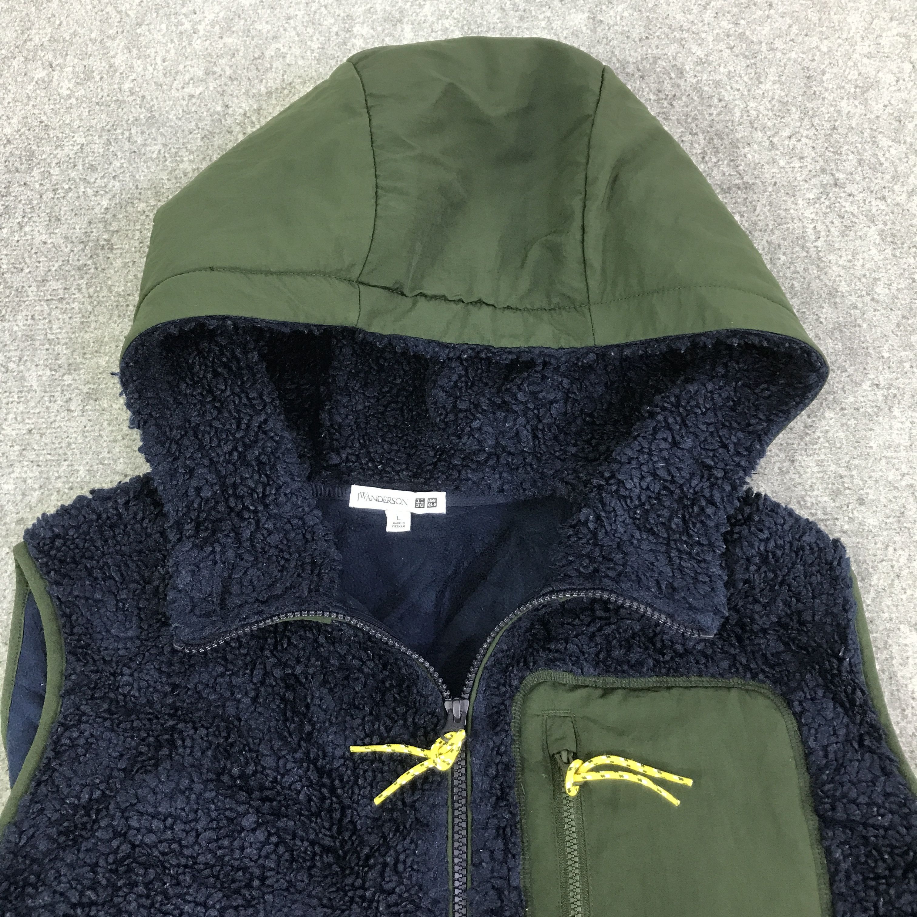 Japanese Brand Jw.Anderson fleece Vest jacket K110B20 Size US L / EU 52-54 / 3 - 5 Thumbnail