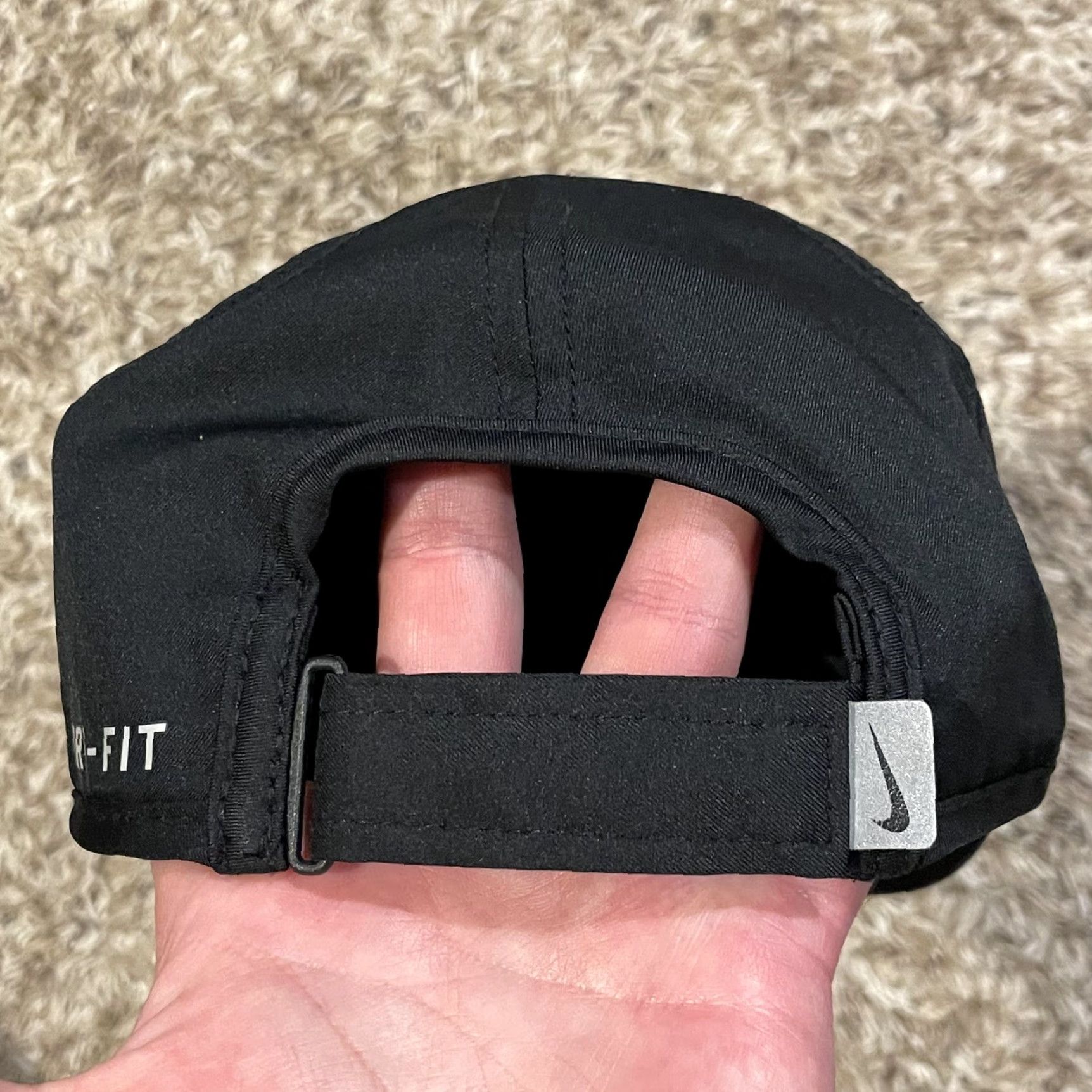 Nike Nike Featherlight Hat Strap Back Black Dri-FIT Running Lightweight Mens One Size Cap Size ONE SIZE - 7 Thumbnail