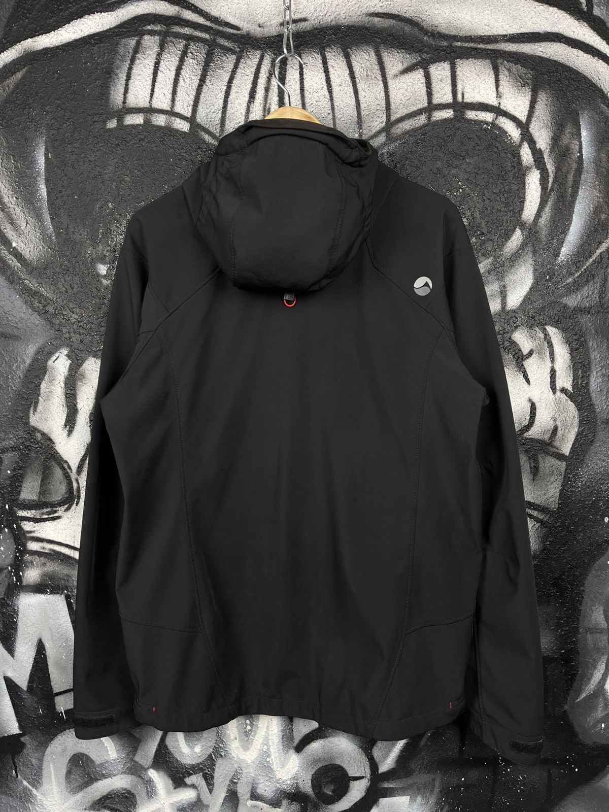 Montane Montane Dyno XT Softshell Black Hiking Jacket Men’s Size M Size US M / EU 48-50 / 2 - 9 Thumbnail