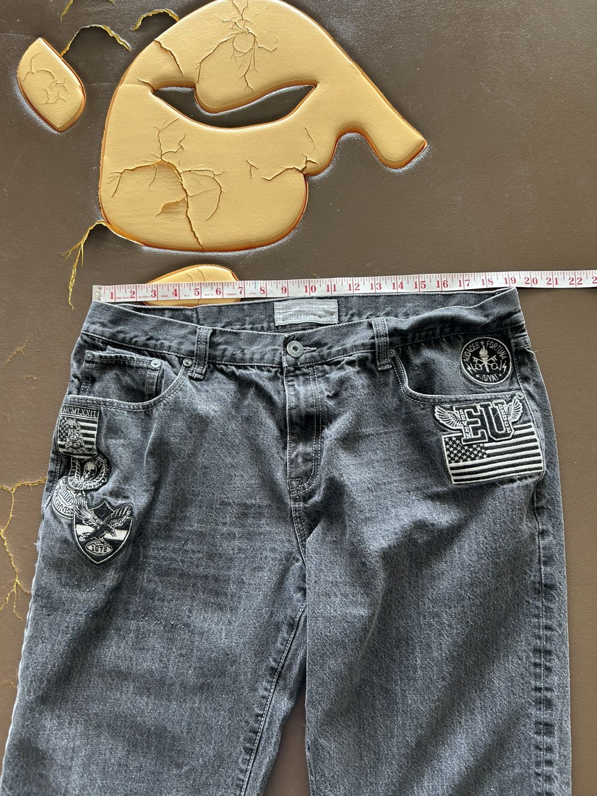 Ecko Unltd. Ecko Y2K Vintage Black Denim Shorts Jorts With Patches Size US 38 / EU 54 - 9 Thumbnail
