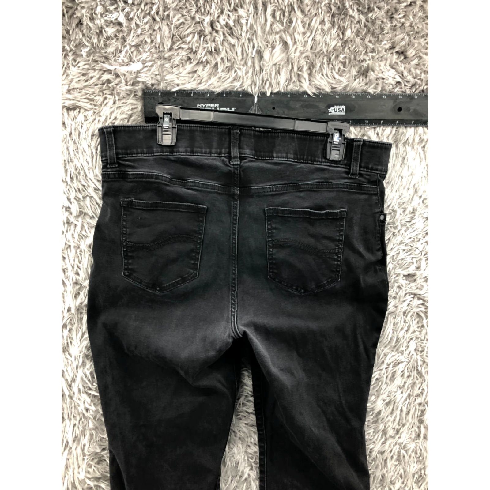 Lee Lee Regular Bootcut Jeans Women 18 Black Dark Wash Denim 5-Pocket Belt Loops Inseam 28in Modern Classic Size 40" / US 18 - 6 Thumbnail