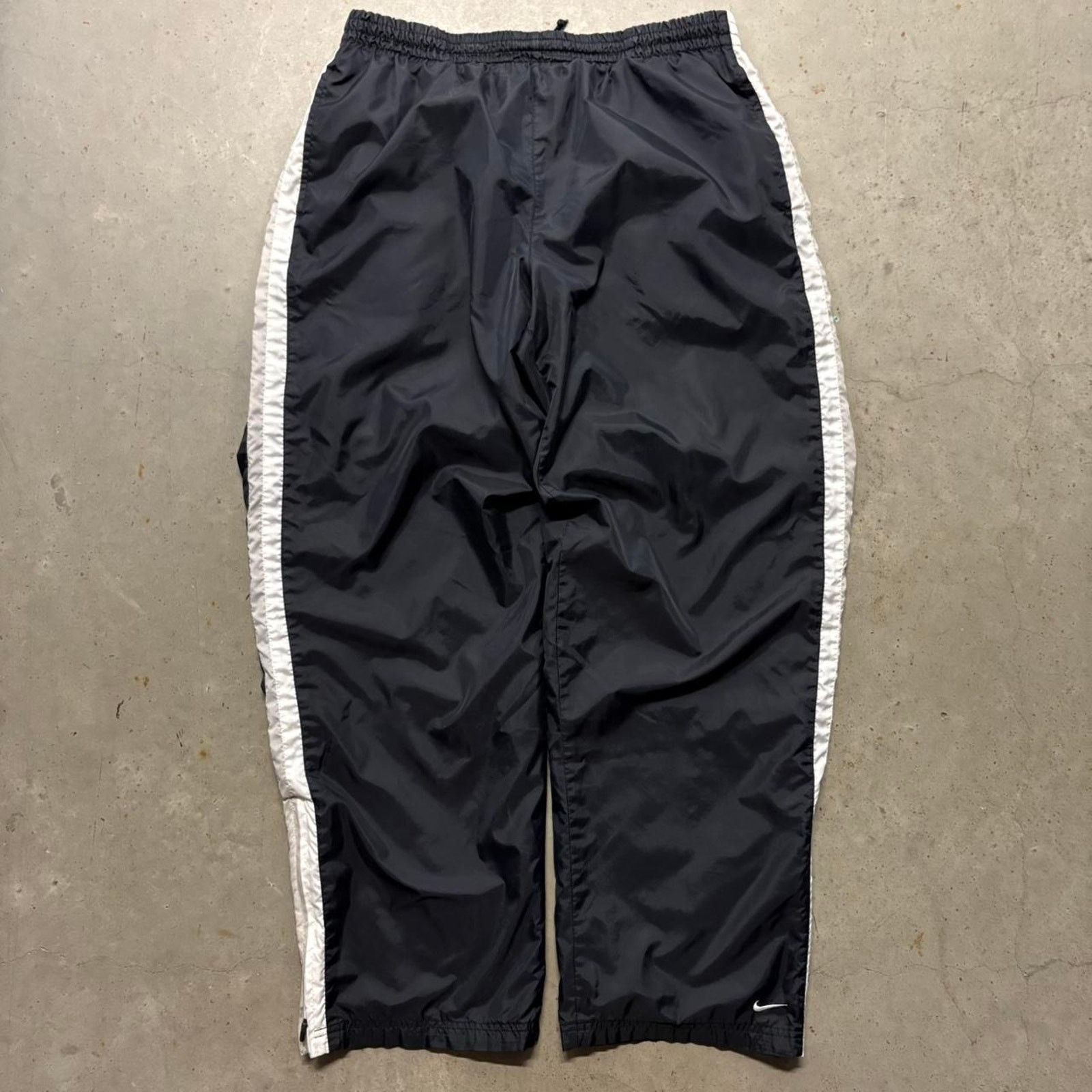 Nike Nylon track pants Size US 34 / EU 50 - 1 Thumbnail