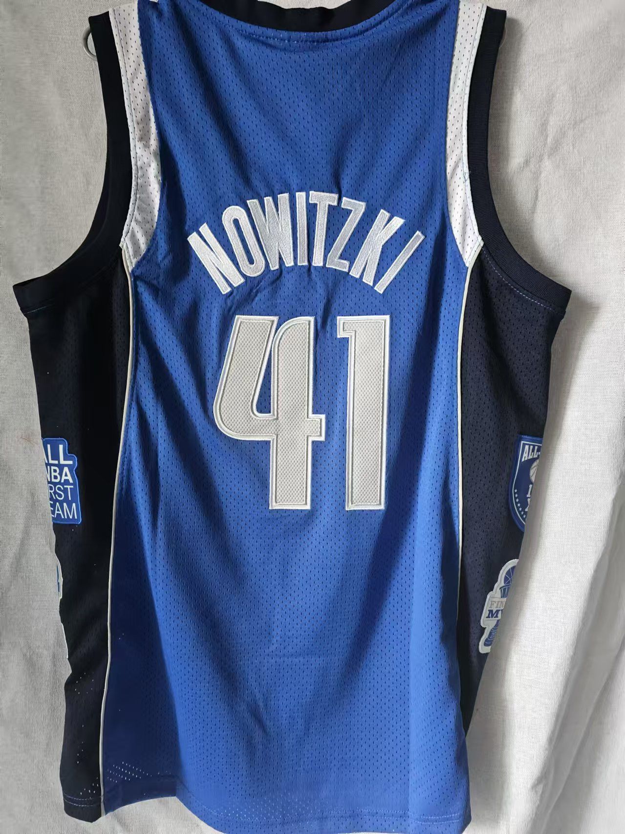 NBA Dallas Mavericks 41 Dirk Nowitzki Jersey Size US M / EU 48-50 / 2 - 2 Thumbnail